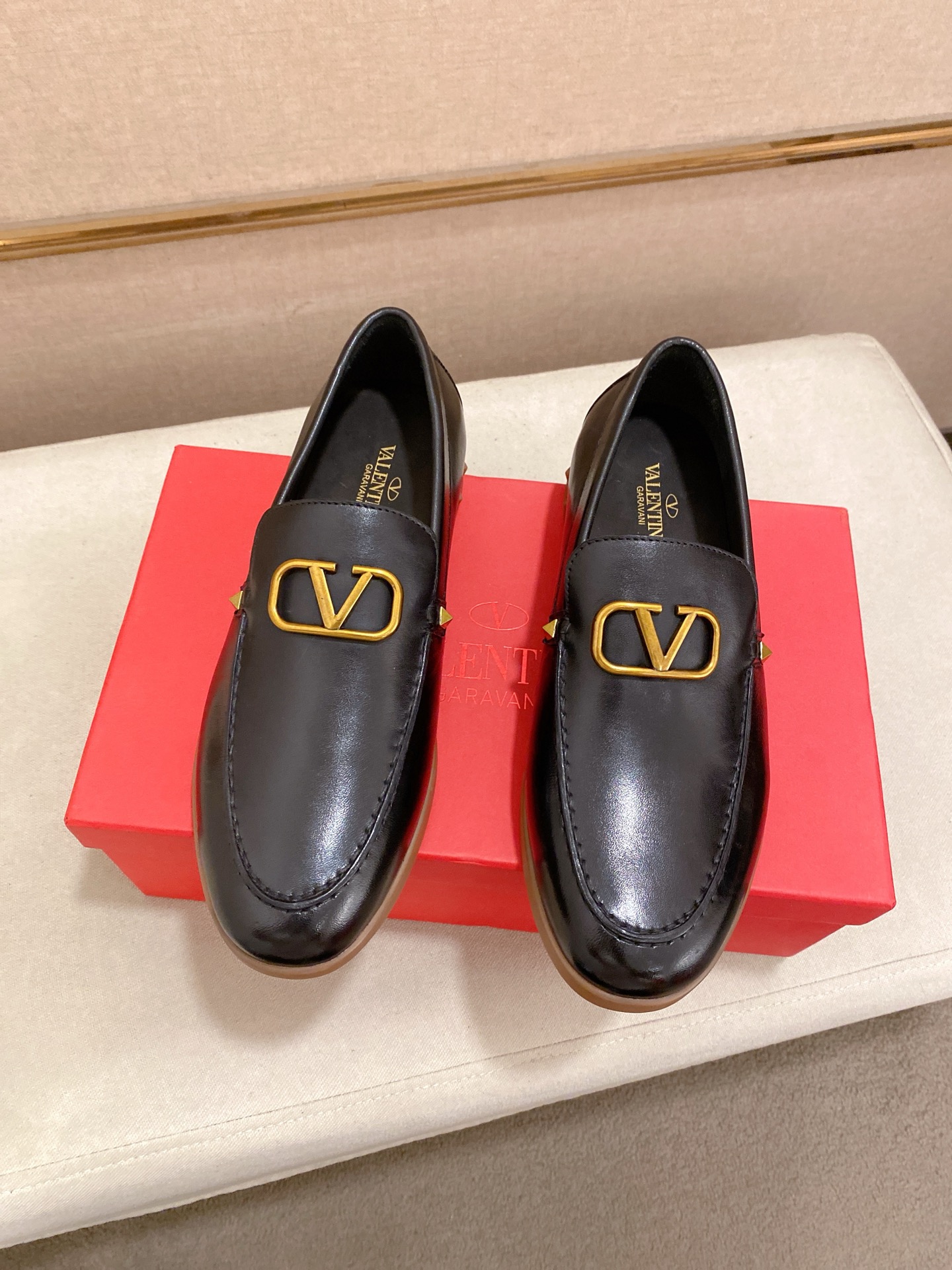 Valentino Men's Leather Loafers - Stylish Casual Slip-Ons,Sizes 38-44 6 i1745738603523 9019 0 5