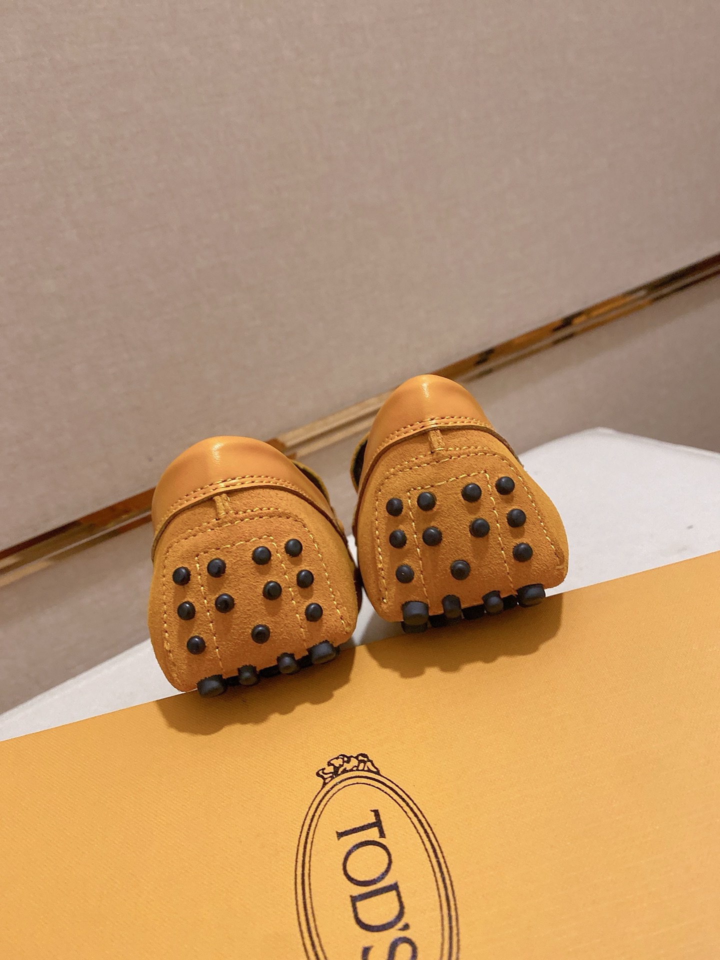 TOD'S Men's Suede Leather Driving Shoes Loafers with Full Packaging 9 i1746438229235 8042 0 7