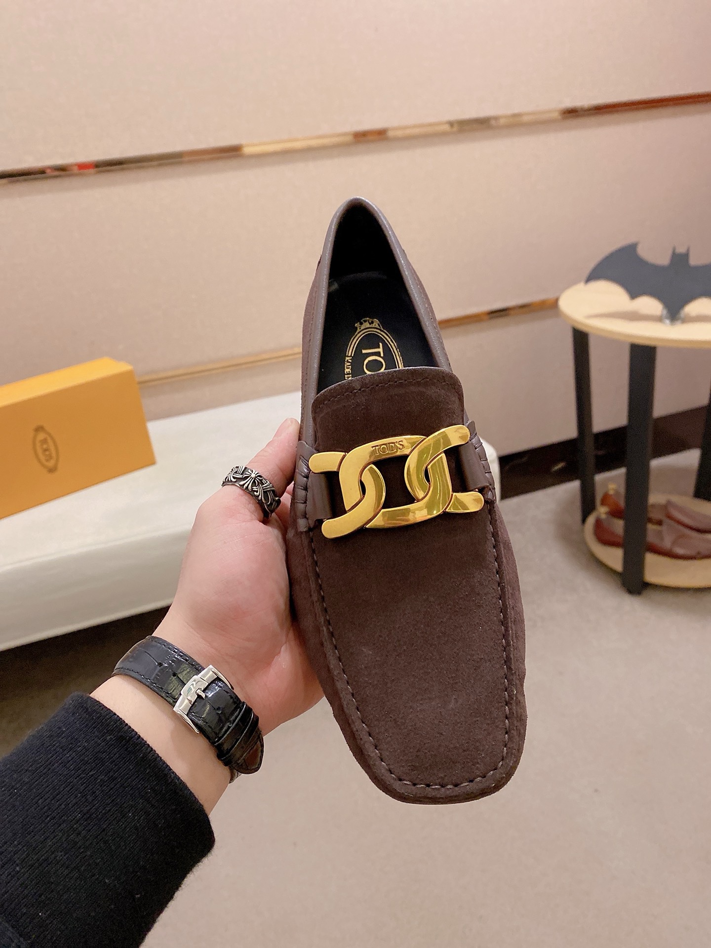 TOD'S Men's Suede Driving Loafers, Comfortable and High-Quality 3 i1746438286877 4471 0 1