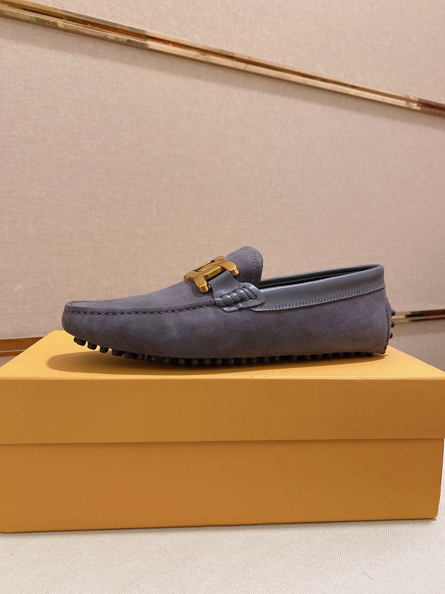 TOD'S Men's Suede Driving Loafers with iconic 'T' Buckle, Sizes 38-44 2 i1746438302043 4310 0 0
