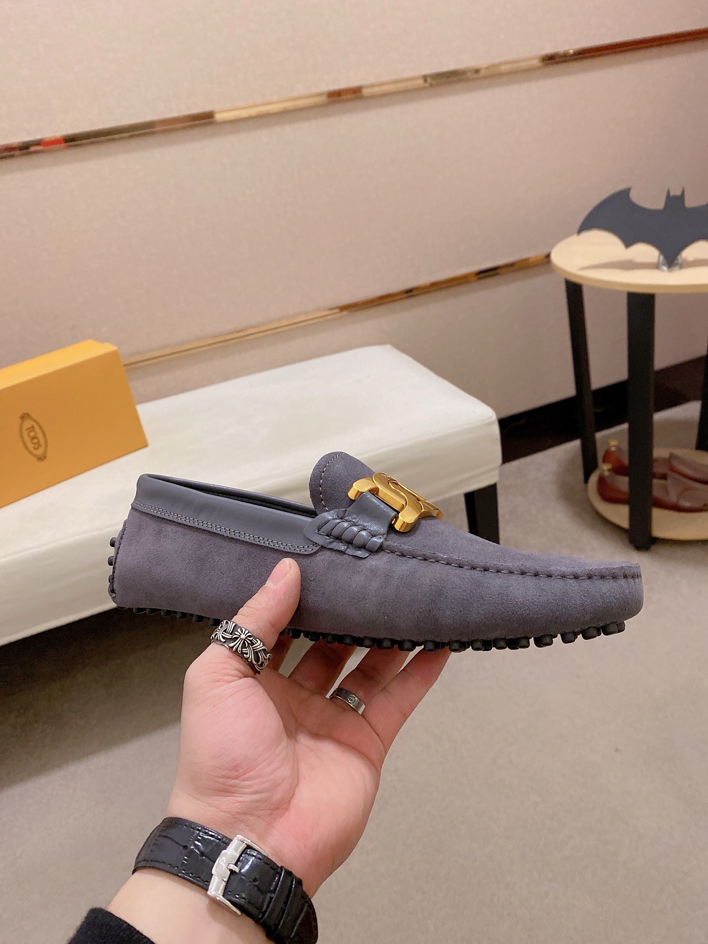 TOD'S Men's Suede Driving Loafers with iconic 'T' Buckle, Sizes 38-44 5 i1746438302579 5827 0 3