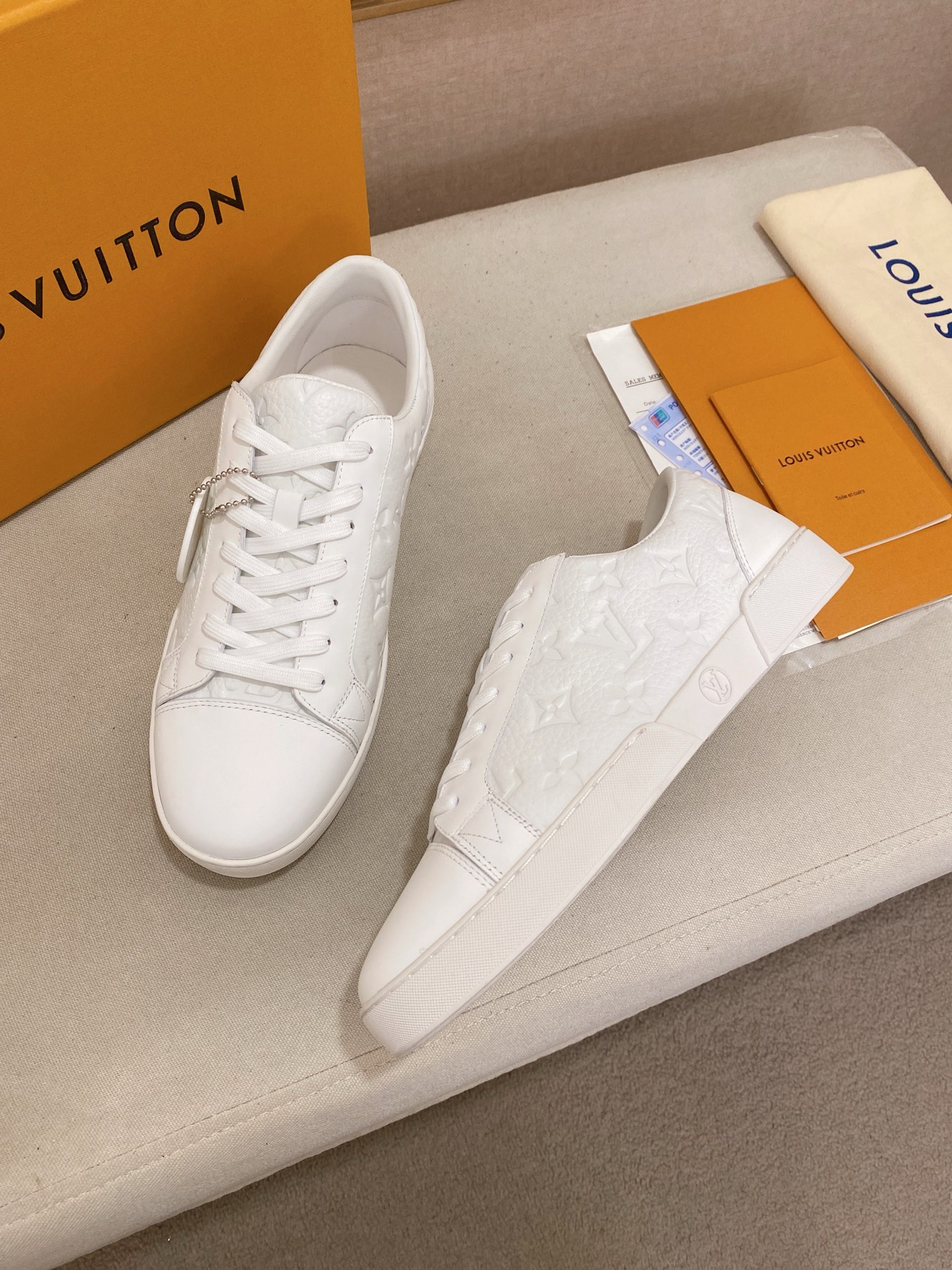 Louis Vuitton Men's White Leather Monogram Embossed Sneakers Size 38-44 6 i1746514723272 5058 0 5