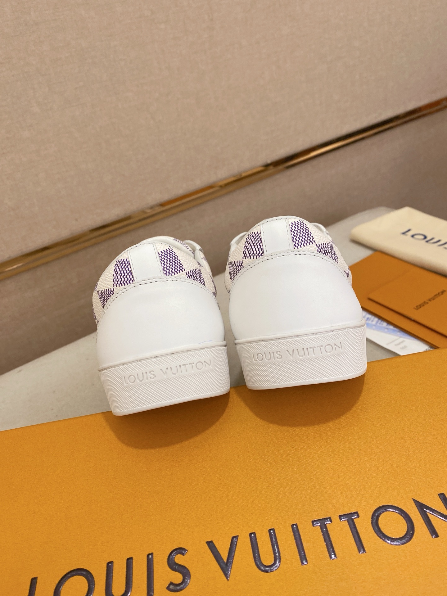 Louis Vuitton Men's Damier Azur Leather Sneaker White/Purple Size 38-44 9 i1746515196617 4042 0 7
