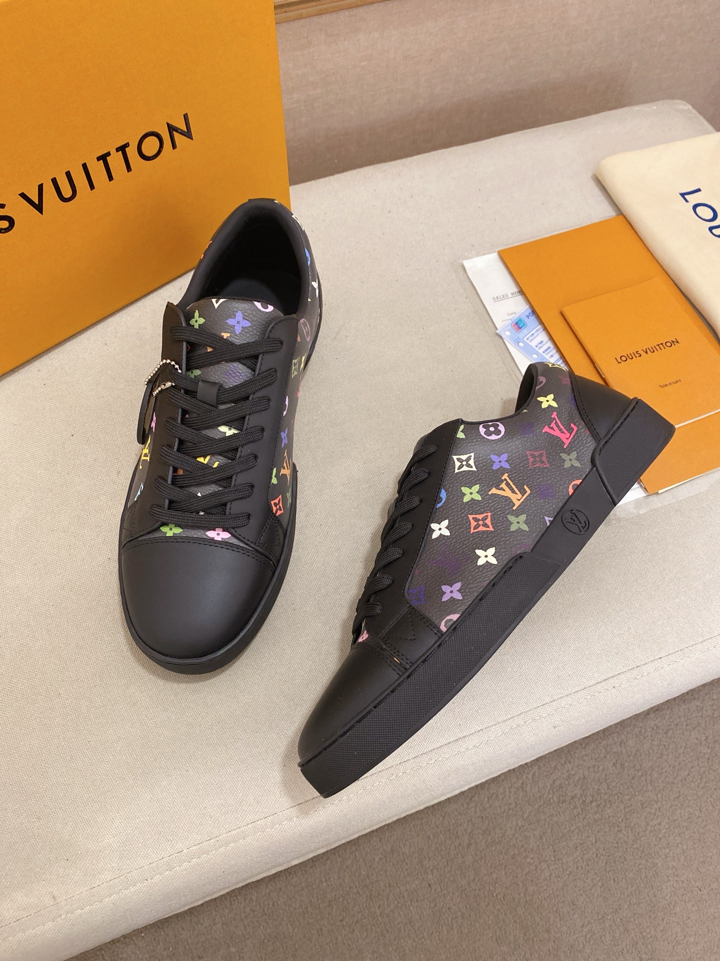 Louis Vuitton Men's Italian Leather Printed Sneakers - Size 38-44 7 i1746515251641 6413 0 5