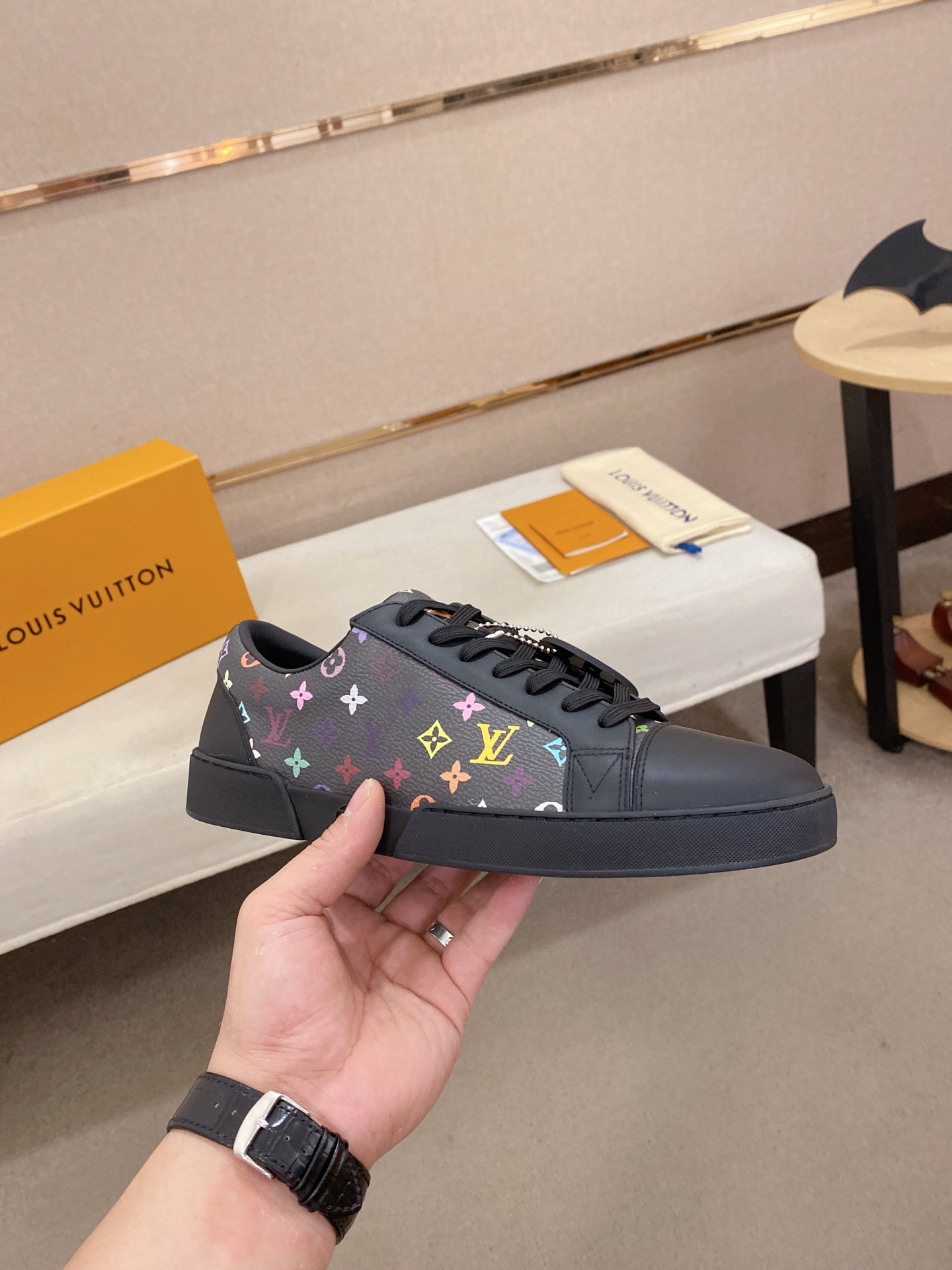 Louis Vuitton Men's Italian Leather Printed Sneakers - Size 38-44 5 i1746515252849 6950 0 2