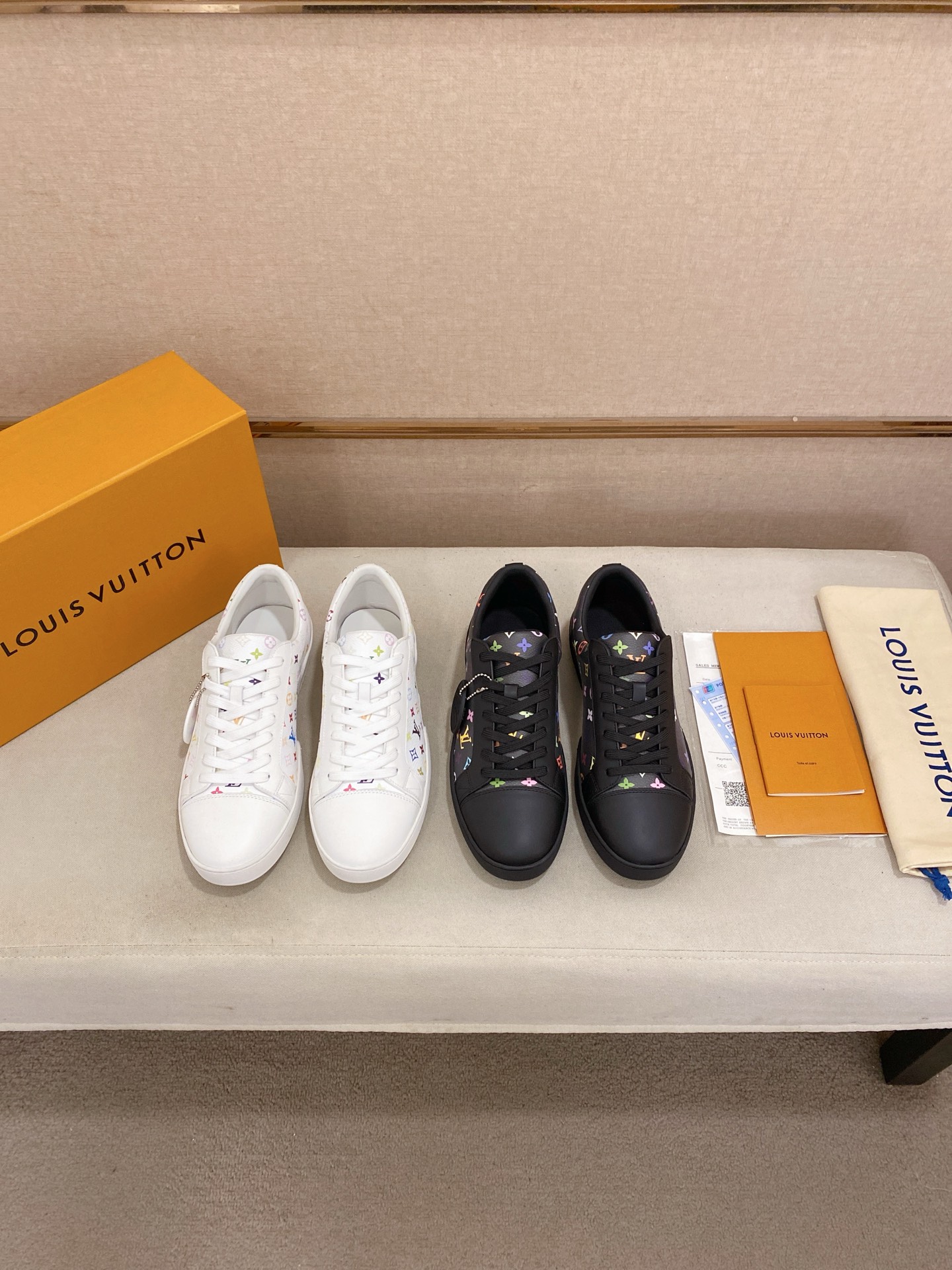 Louis Vuitton Men's Italian Leather Printed Sneakers - Size 38-44 11 i1746515252919 2223 0 9
