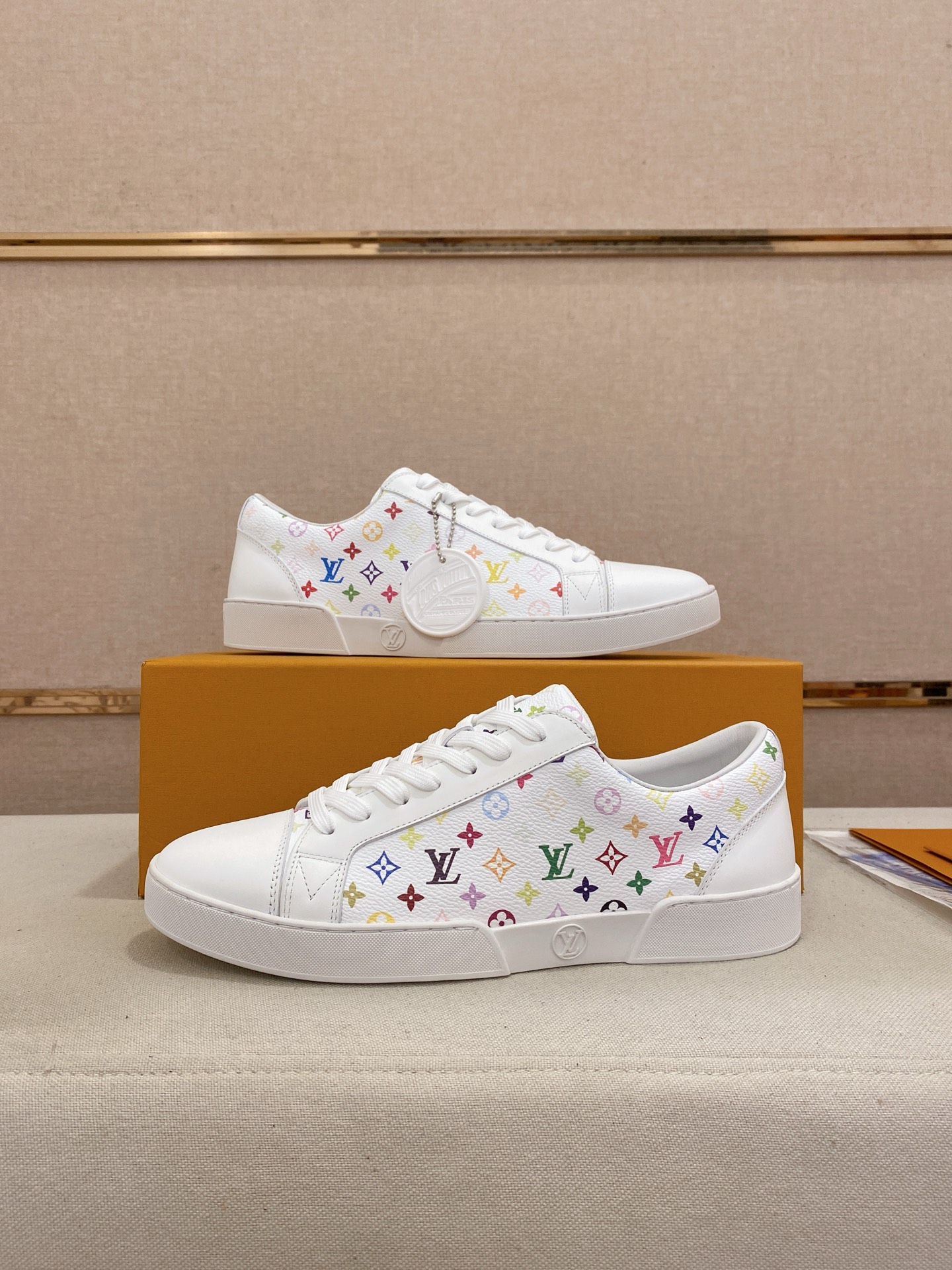 Louis Vuitton Men's Multicolor Monogram Leather Sneaker - Size 38-44 8 i1746515278232 1887 0 6