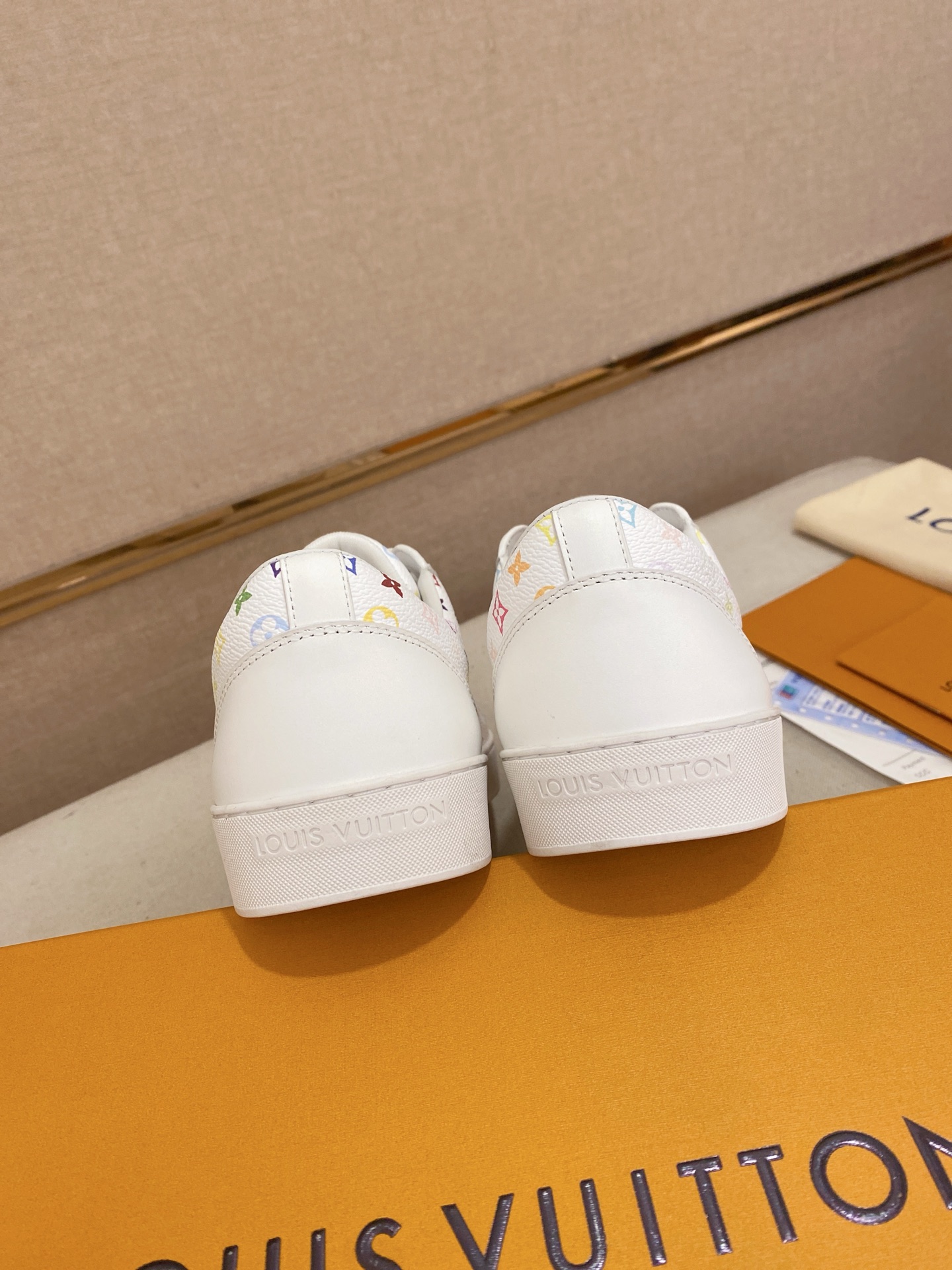 Louis Vuitton Men's Multicolor Monogram Leather Sneaker - Size 38-44 9 i1746515278312 1057 0 7
