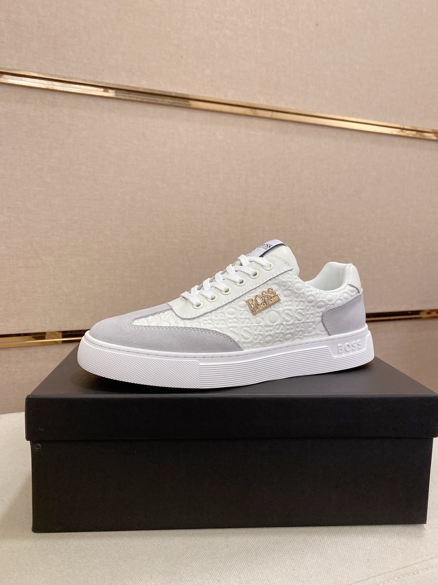 BOSS Men's White Leather Sneaker, Premium Italian Calfskin, Fashionable Casual Style
