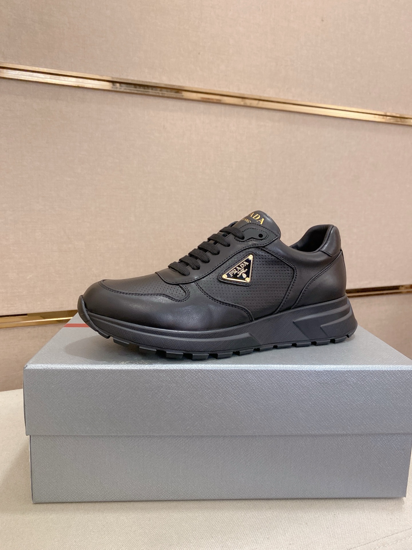 Prada Men's Leather Sneakers - Classic Style, Ultimate Comfort & Durability 1 Prada Men's Leather Sneakers - Classic Style, Ultimate Comfort & Durability