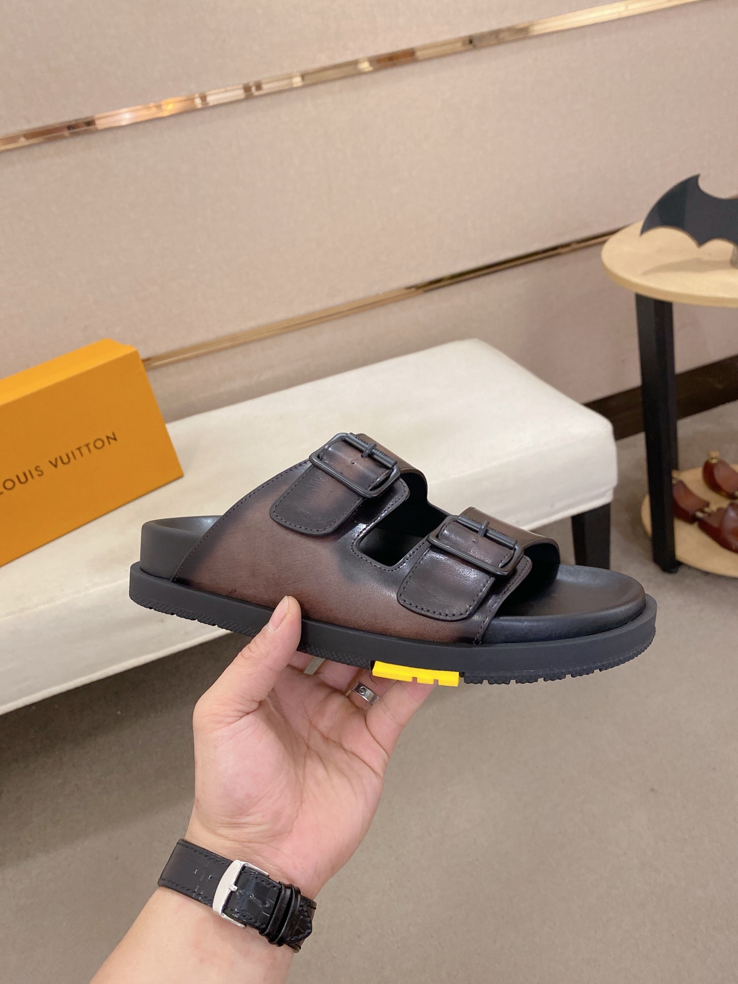 Louis Vuitton Men's Leather Sandals,Italian Leather, Sizes 38-44 - Top Quality 5 i1746858570170 3553 0 3