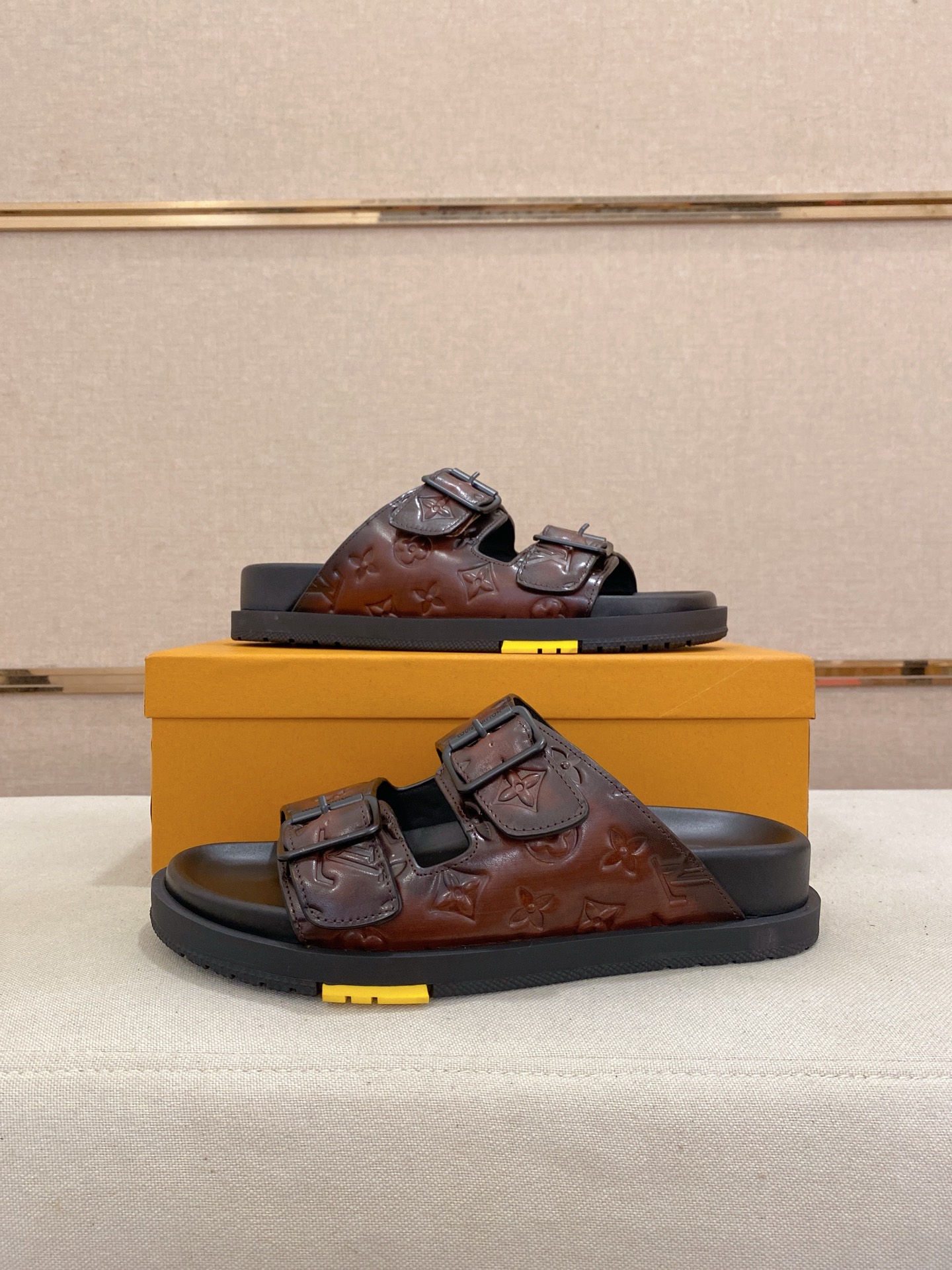 Louis Vuitton Men's Brown Leather Monogrammed Sandals Size 38-44 8 i1746858663111 1815 0 6