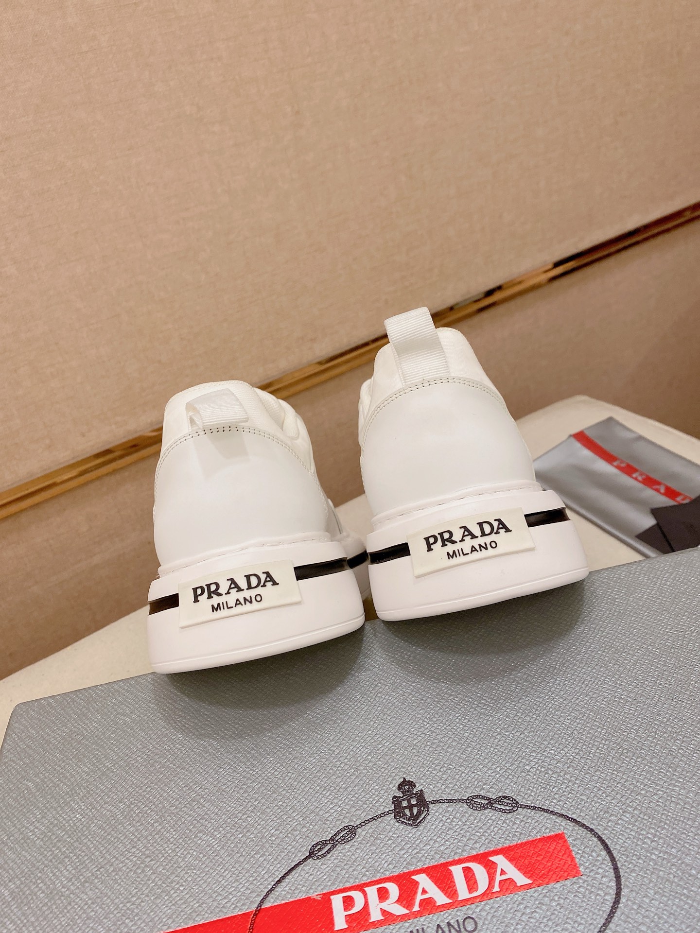 Prada Style Leather Men's Shoes Men's Shoes Men's Shoes detail image 8 from source 767211