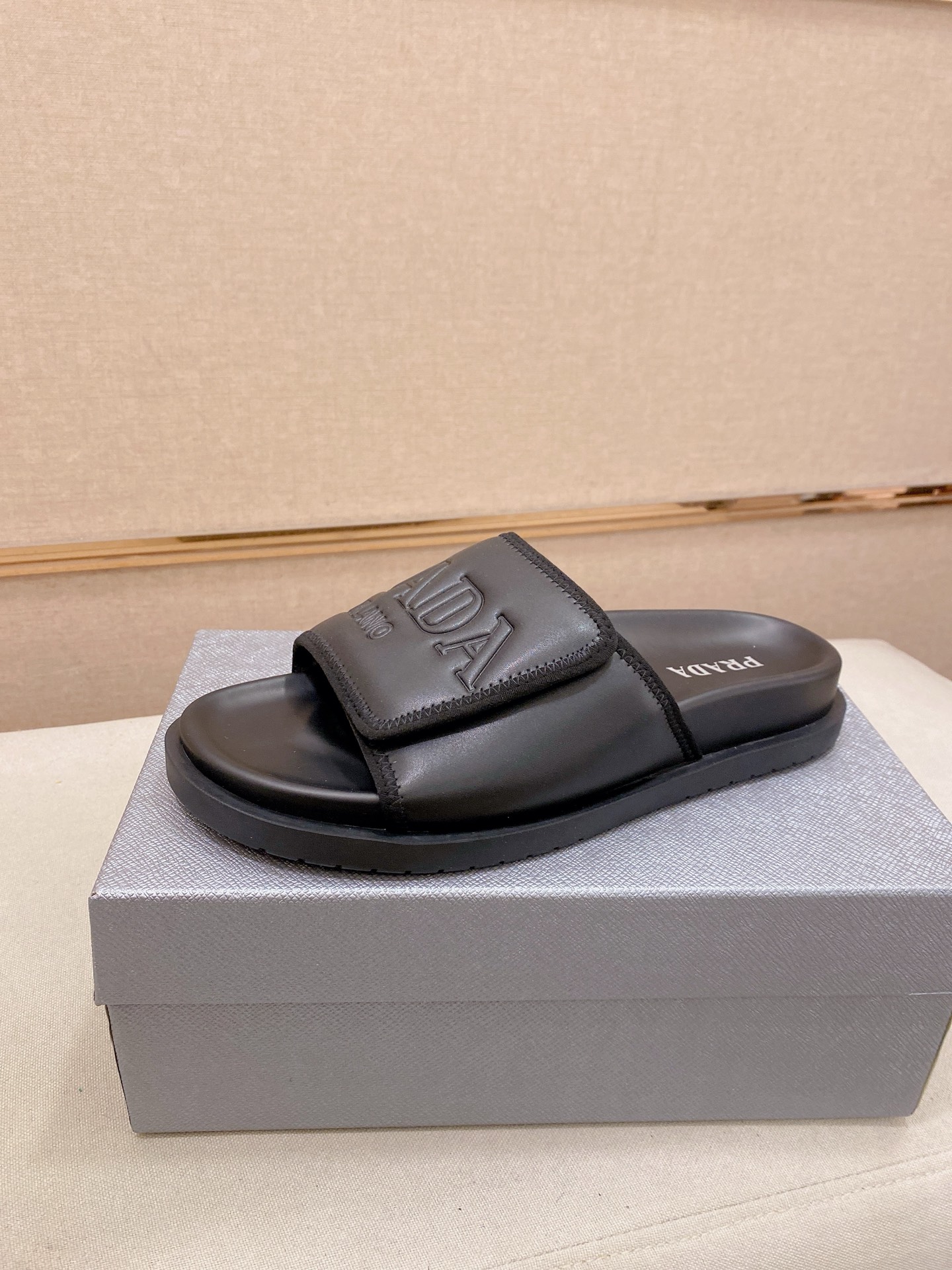 Prada Style Leather Men's Shoes Lookbook Reference image 1