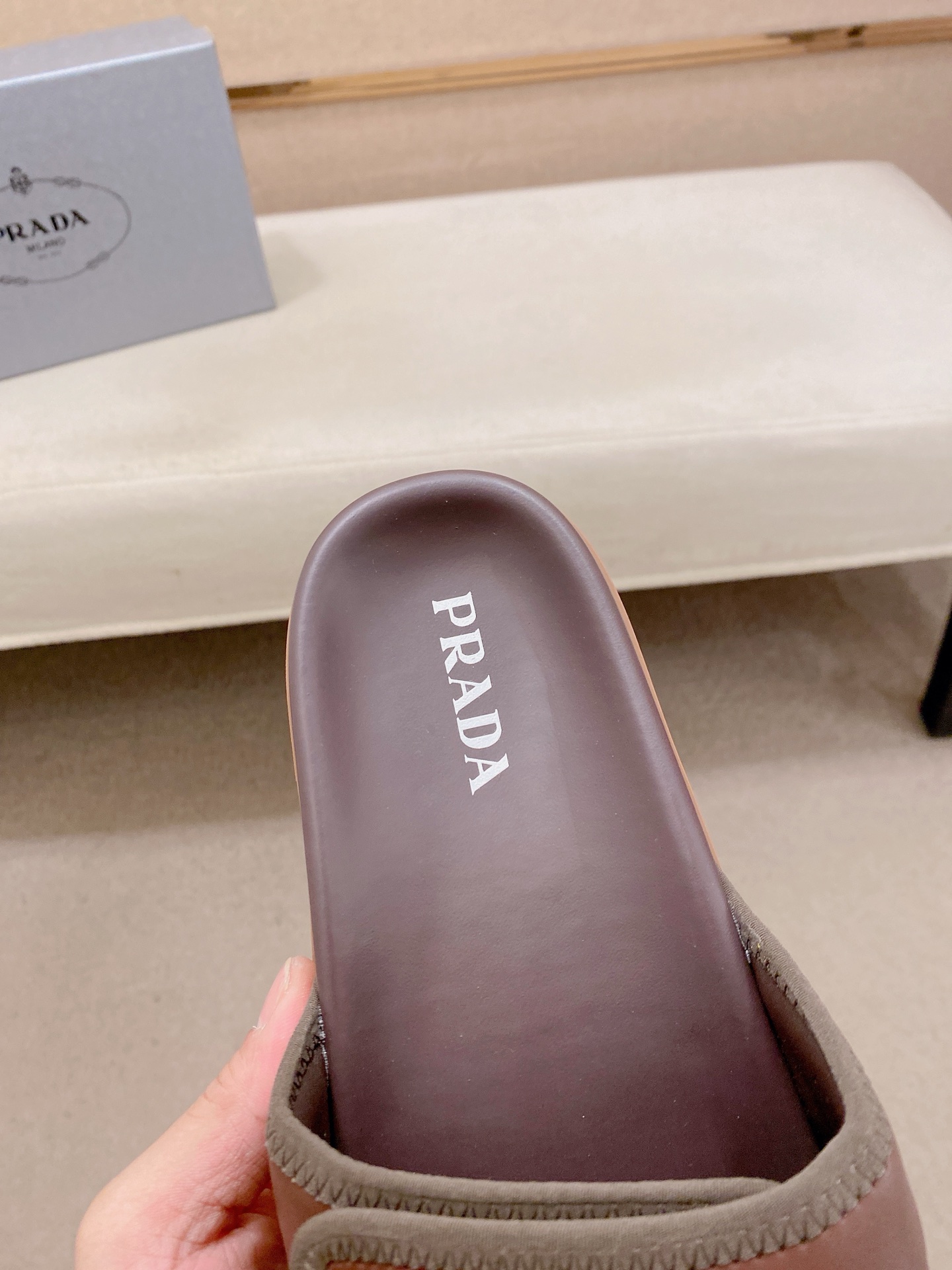 Prada Style Leather Men's Shoes Men's Shoes Men's Shoes detail image 6 from source 767216