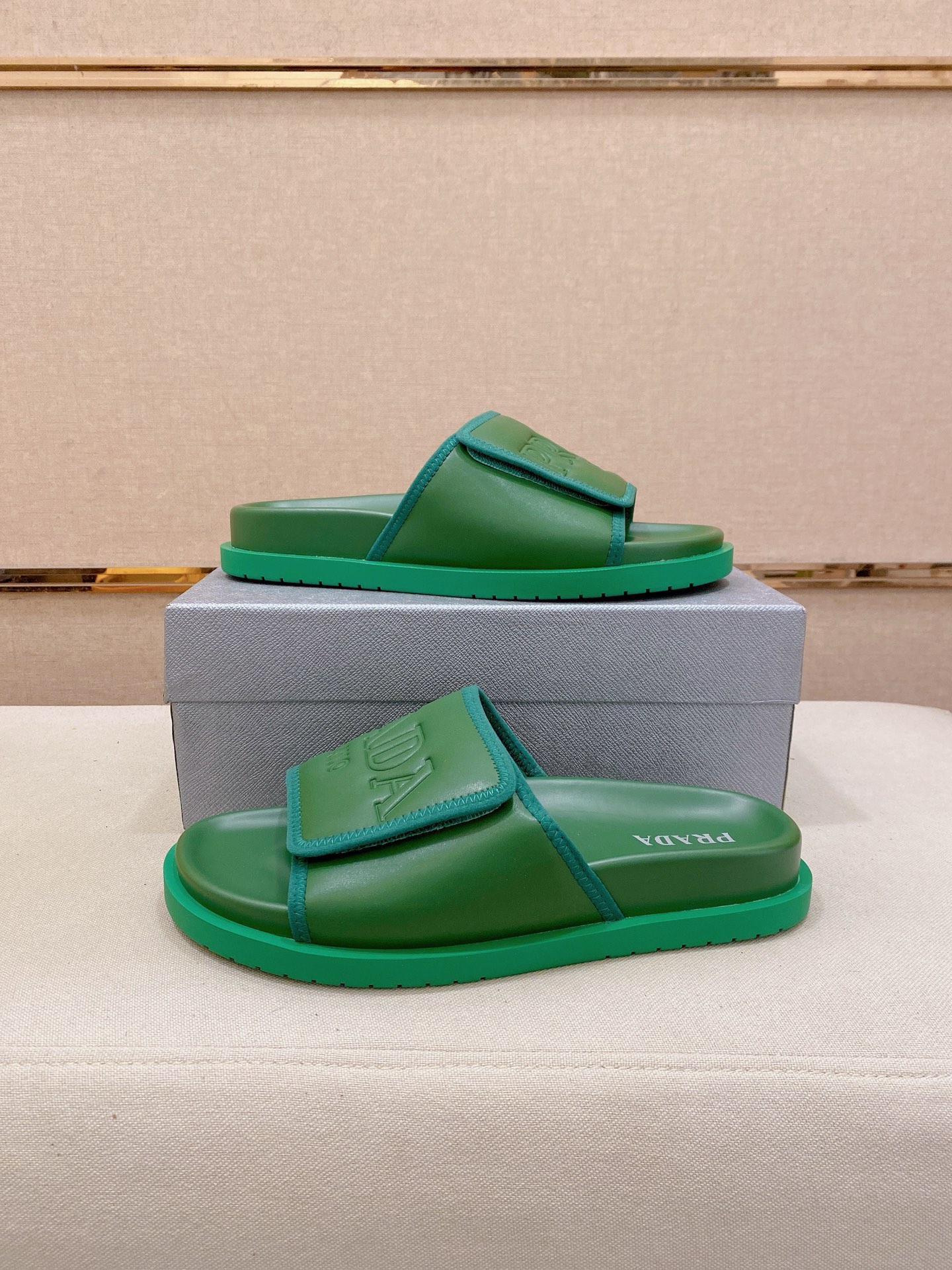 Prada Style Leather Men's Shoes Men's Shoes Men's Shoes detail image 8 from source 767218