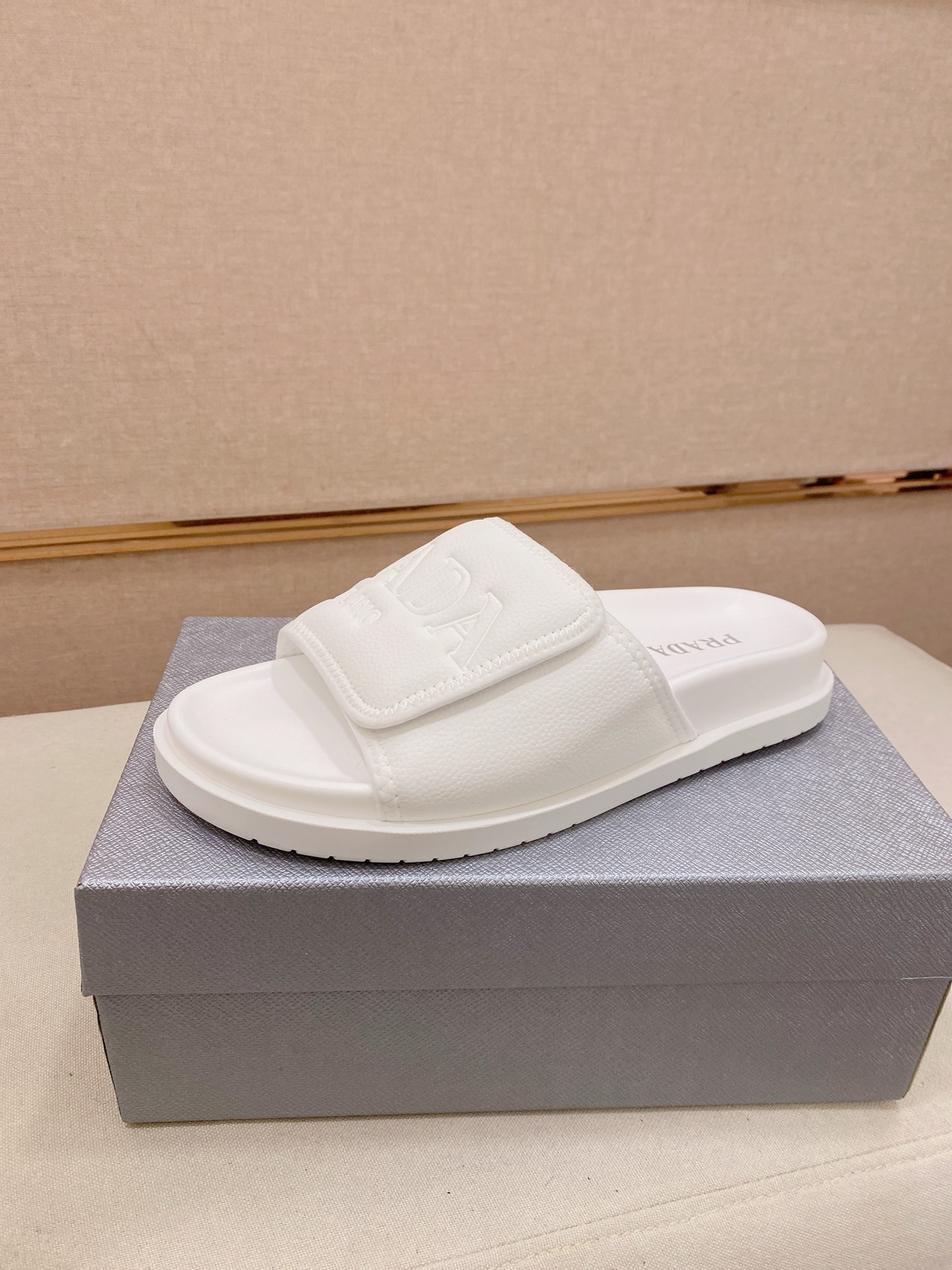 Prada Style Leather Men's Shoes Lookbook Reference image 1