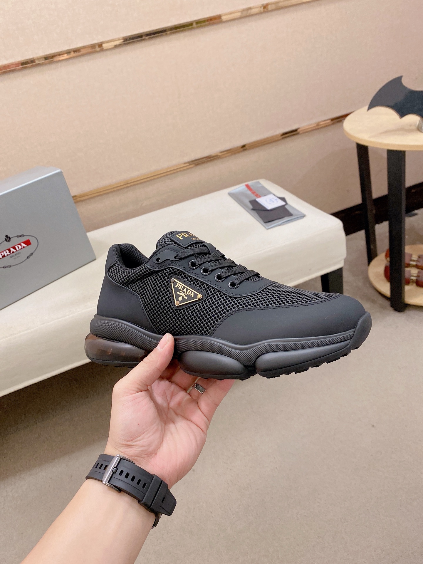Prada Style Leather Men's Shoes style reference detail image 4 from source 767237