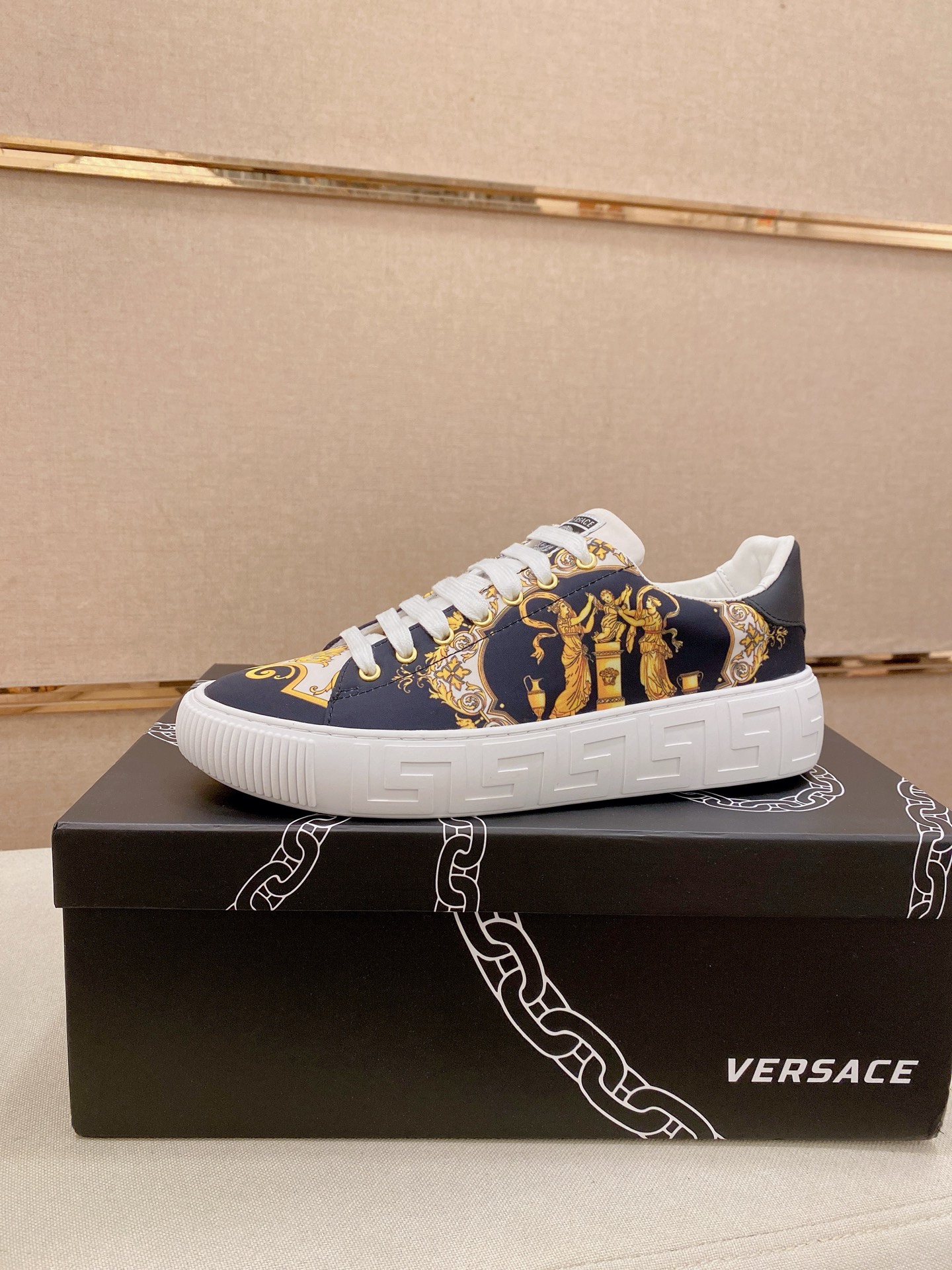 Versace Style Leather Men's Shoes style reference detail image 1 from source 781460