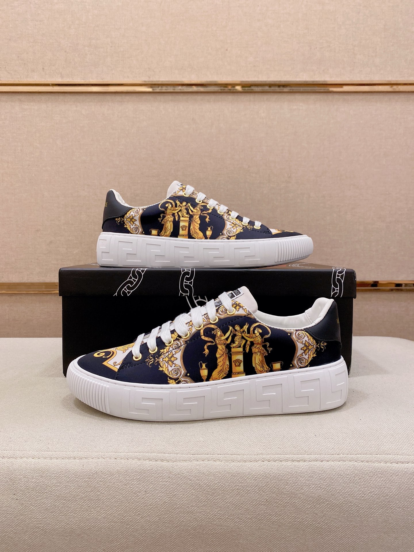 Versace Style Leather Men's Shoes style reference detail image 7 from source 781460