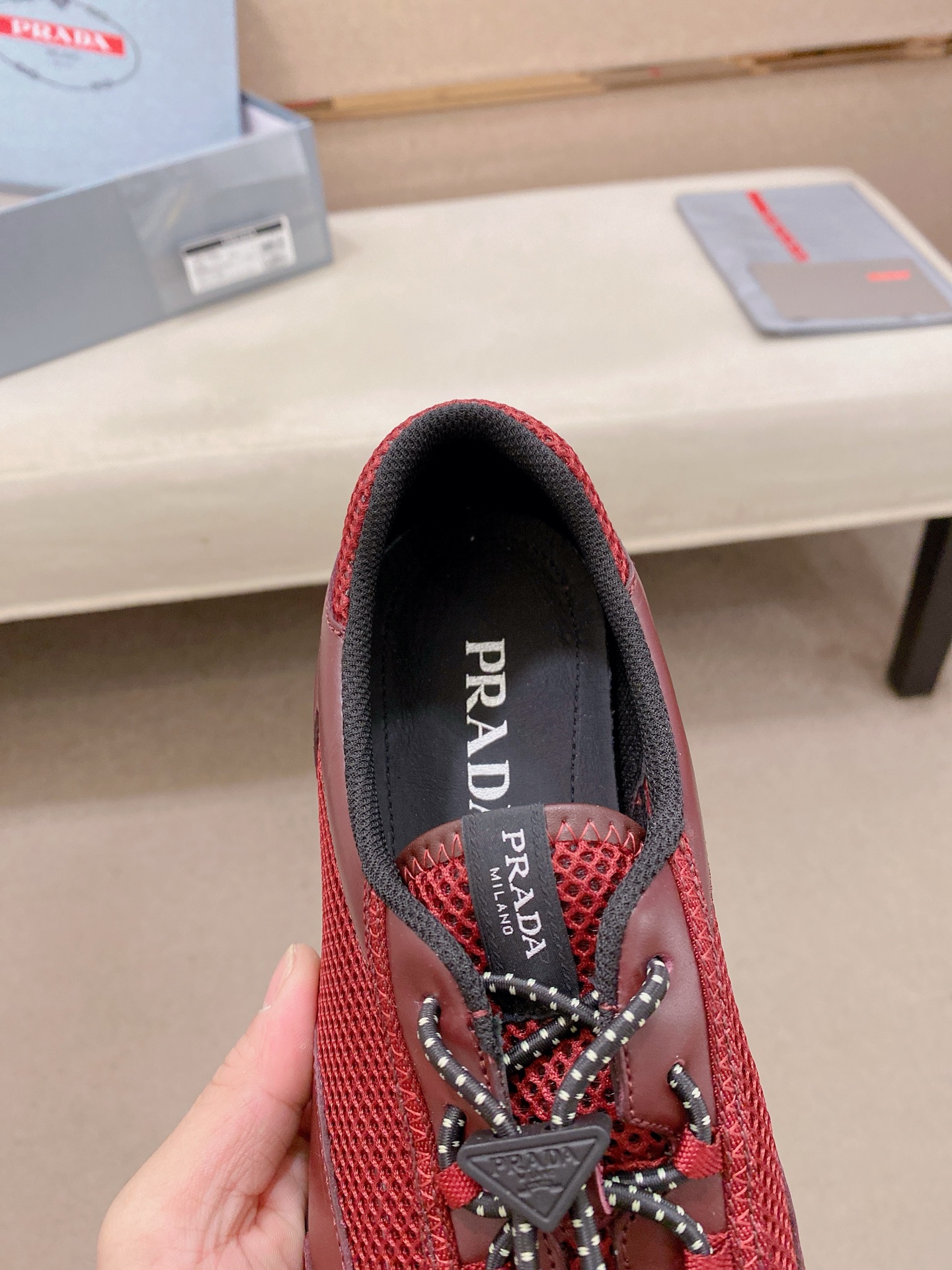 Prada Style Leather Men's Shoes style reference detail image 6 from source 781956