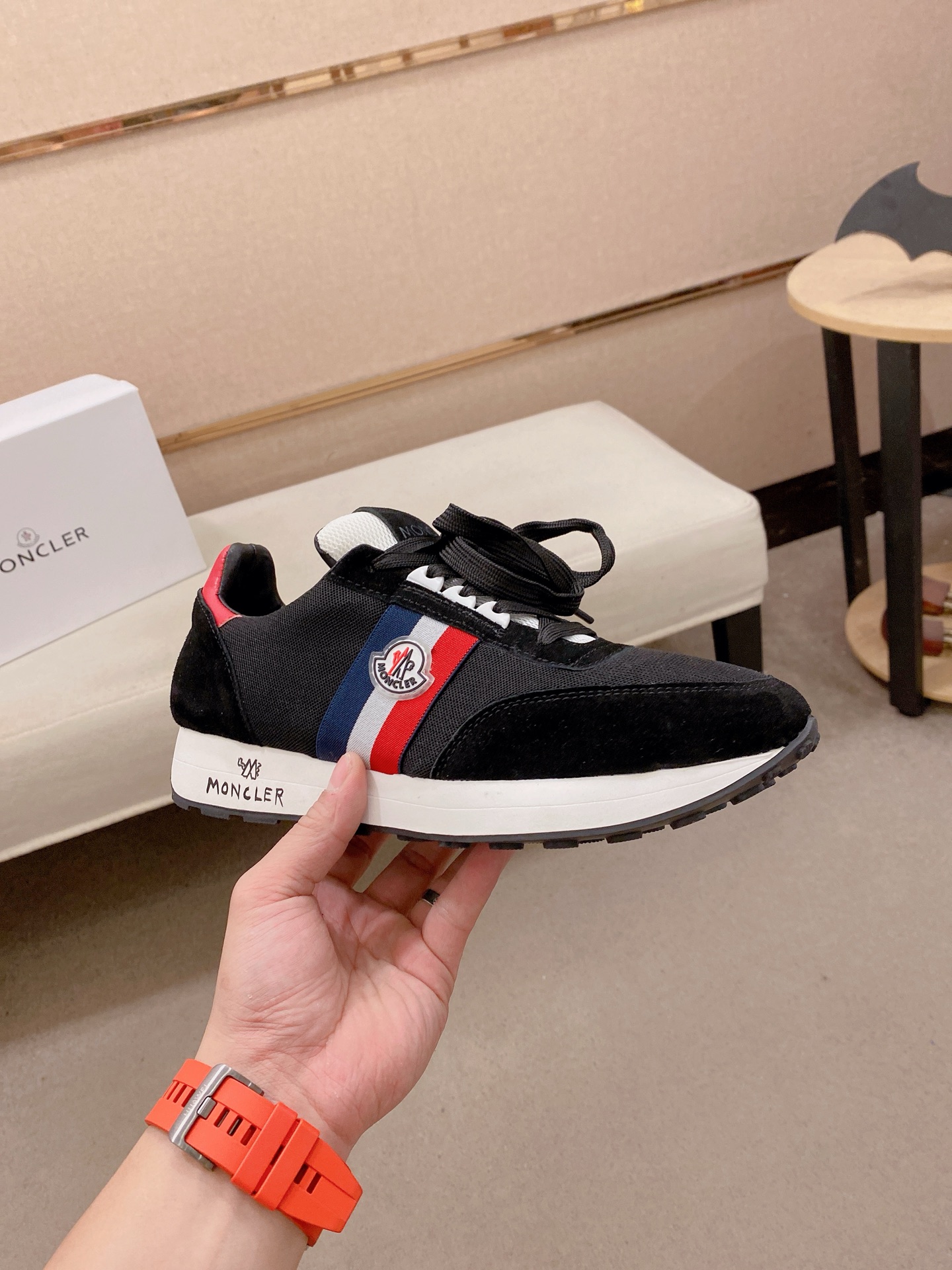 Moncler Style Leather Men's Shoes Men's Shoes Men's Shoes detail image 4 from source 783270