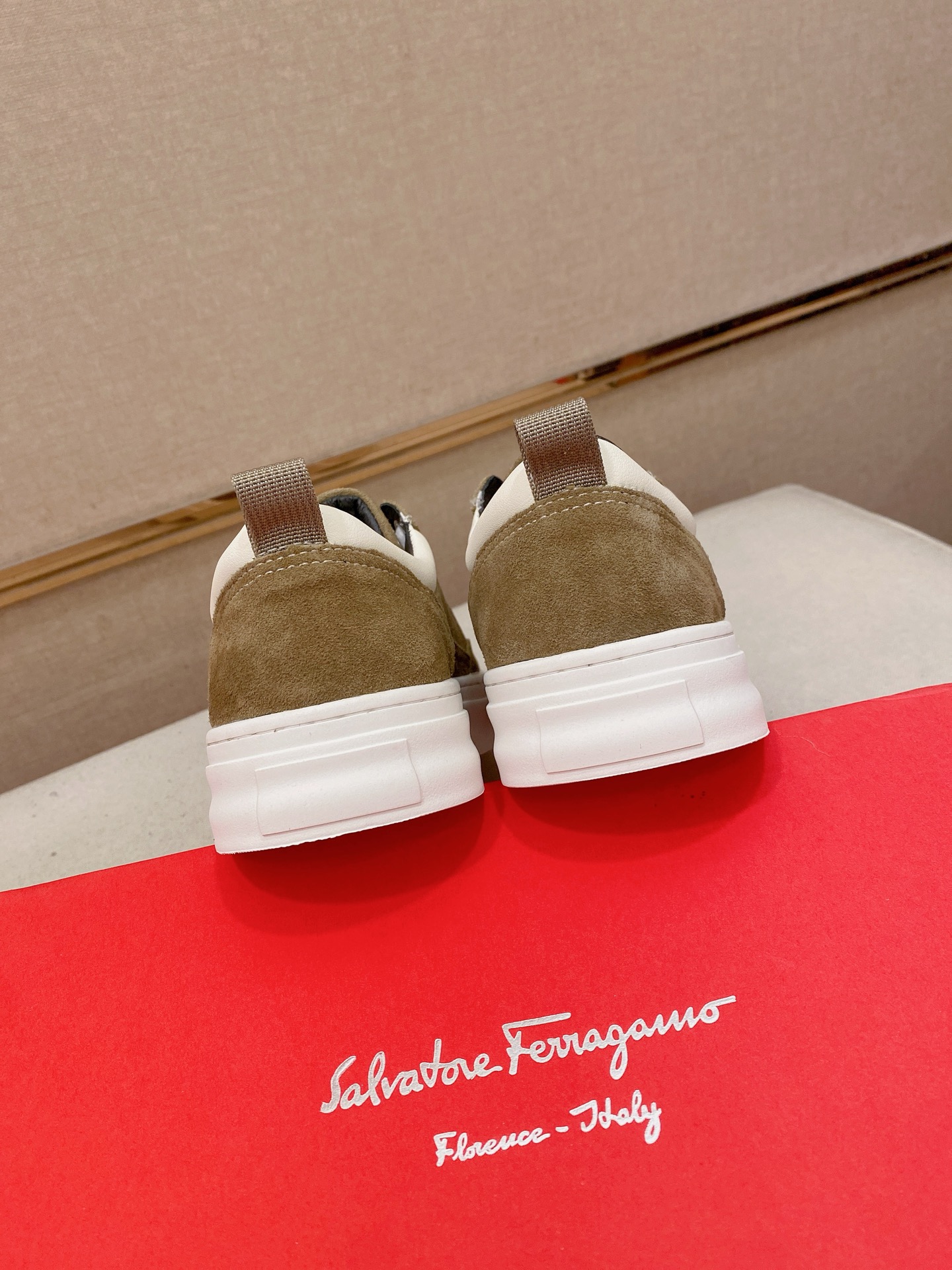 Ferragamo Style Leather Men's Shoes Men's Shoes Men's Shoes detail image 8 from source 783450