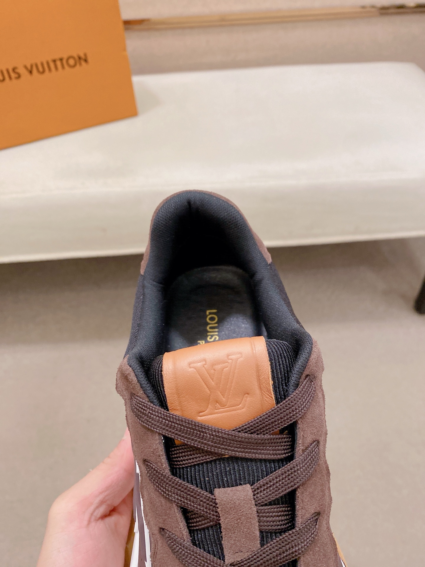 LV Style Leather Men's Shoes style reference detail image 6 from source 780817