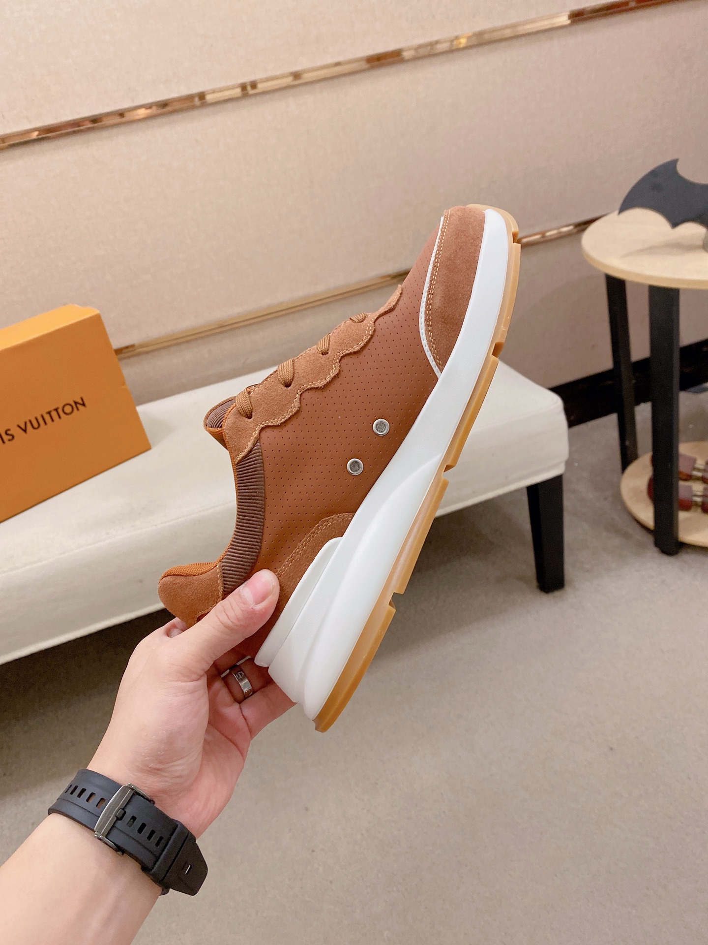 LV Style Leather Men's Shoes style reference detail image 5 from source 780818