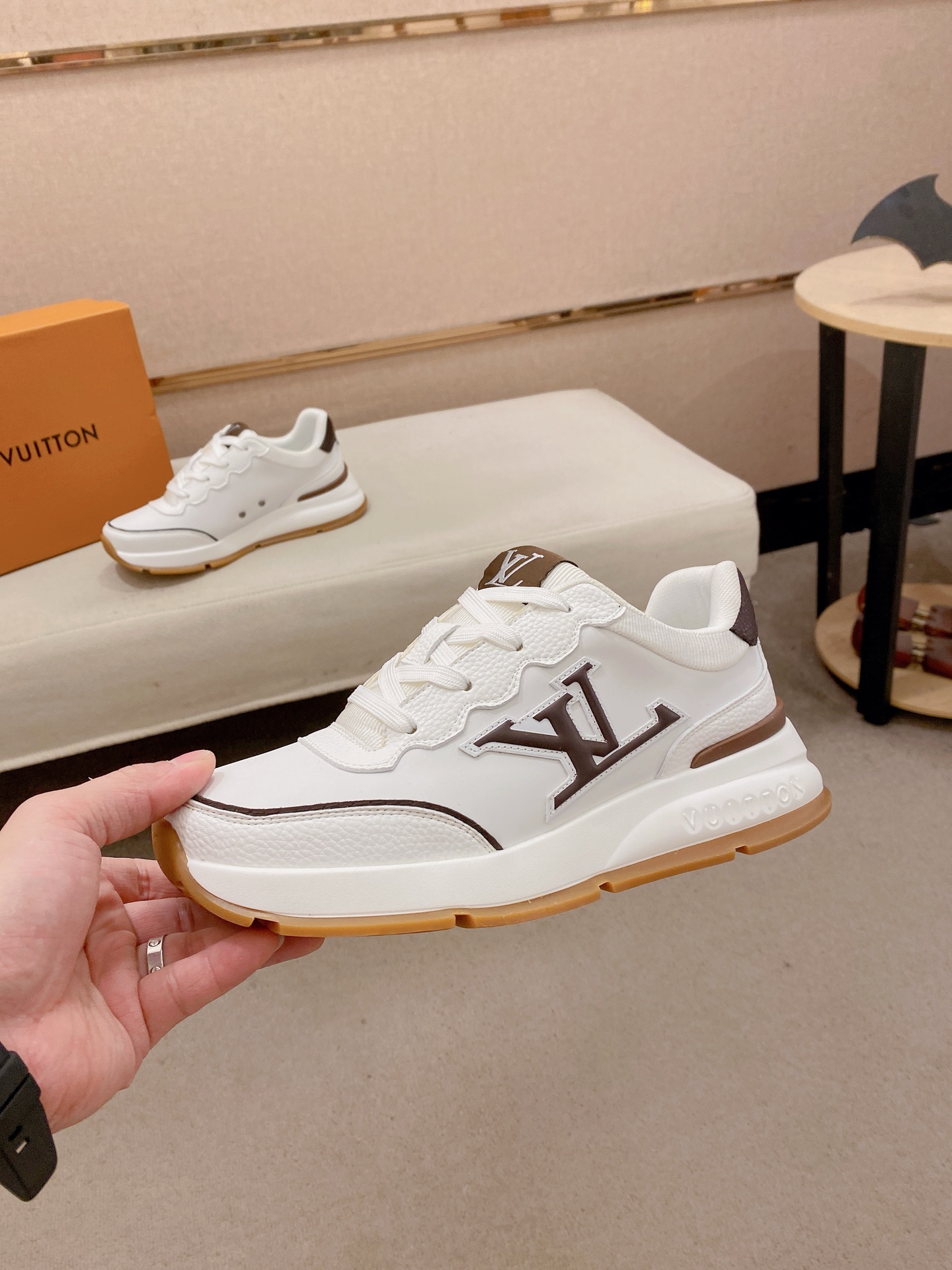 LV Style Leather Men's Shoes style reference detail image 3 from source 780821