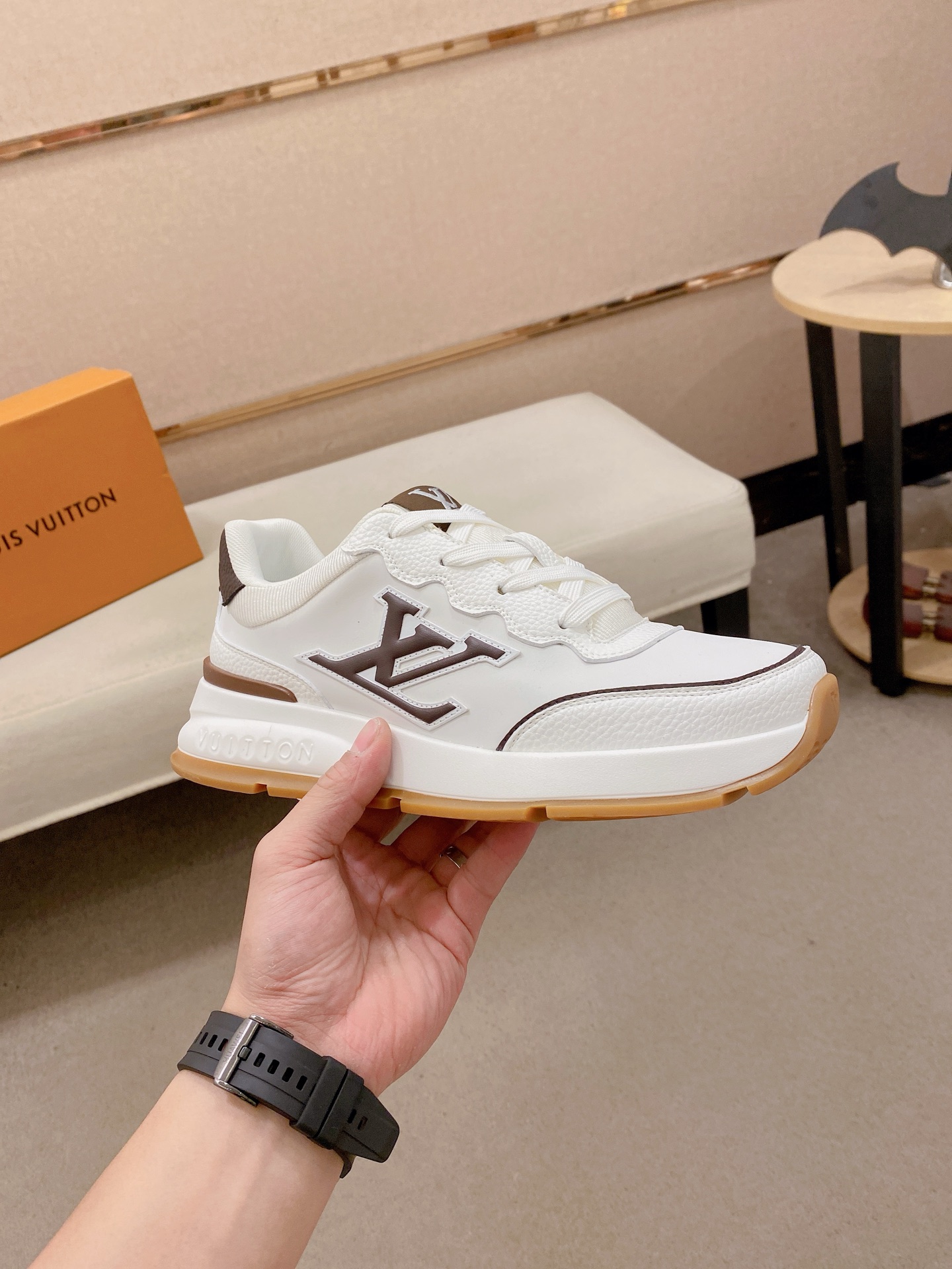 LV Style Leather Men's Shoes style reference detail image 4 from source 780821