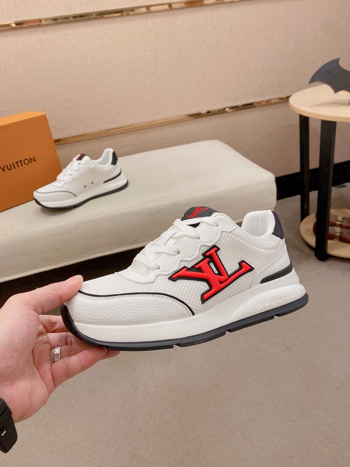 LV Style Leather Men's Shoes style reference detail image 3 from source 780823