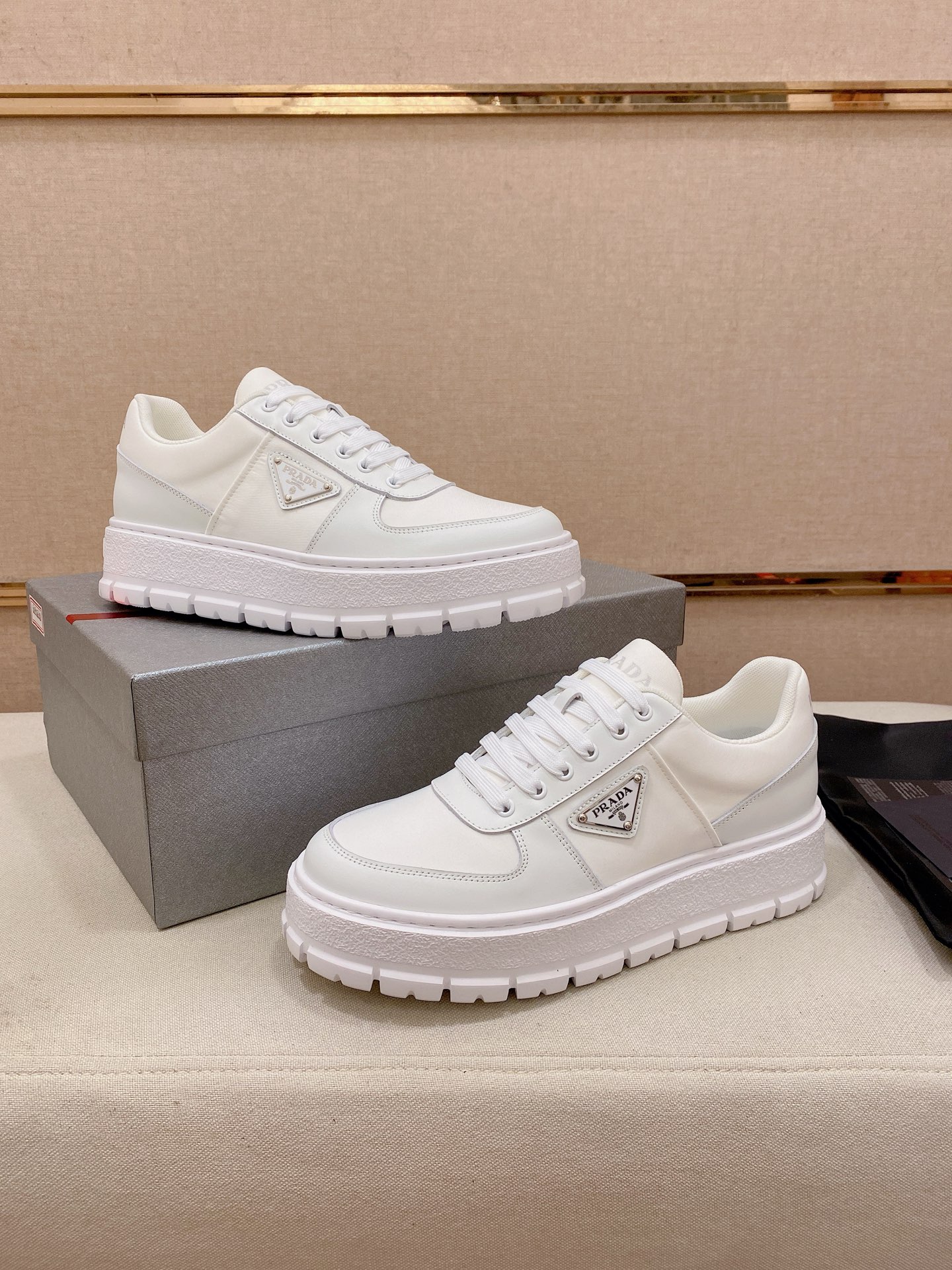Prada Style Leather Women's Shoes style reference detail image 7 from source 774927