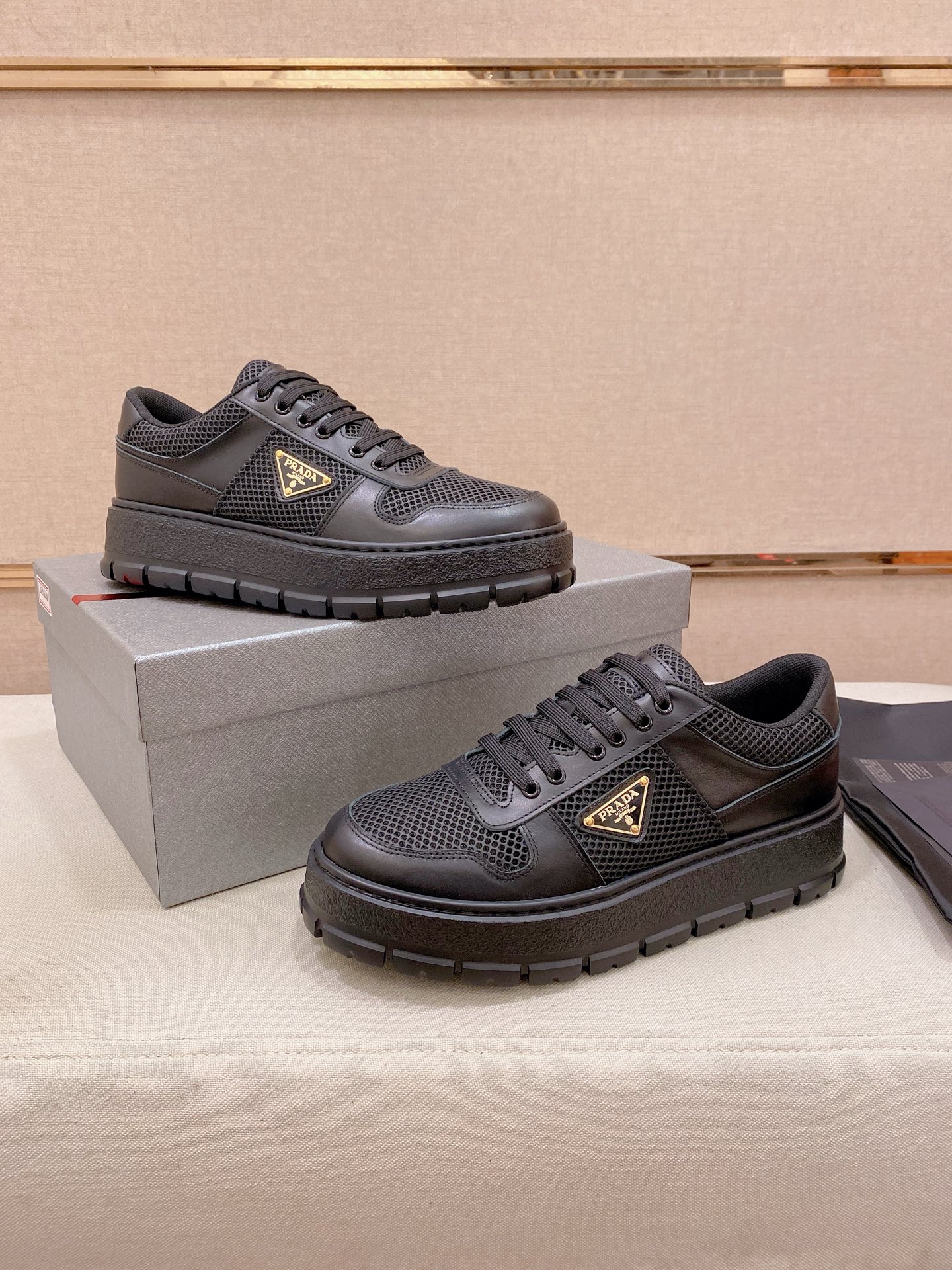 Prada Style Leather Women's Shoes style reference detail image 7 from source 774929