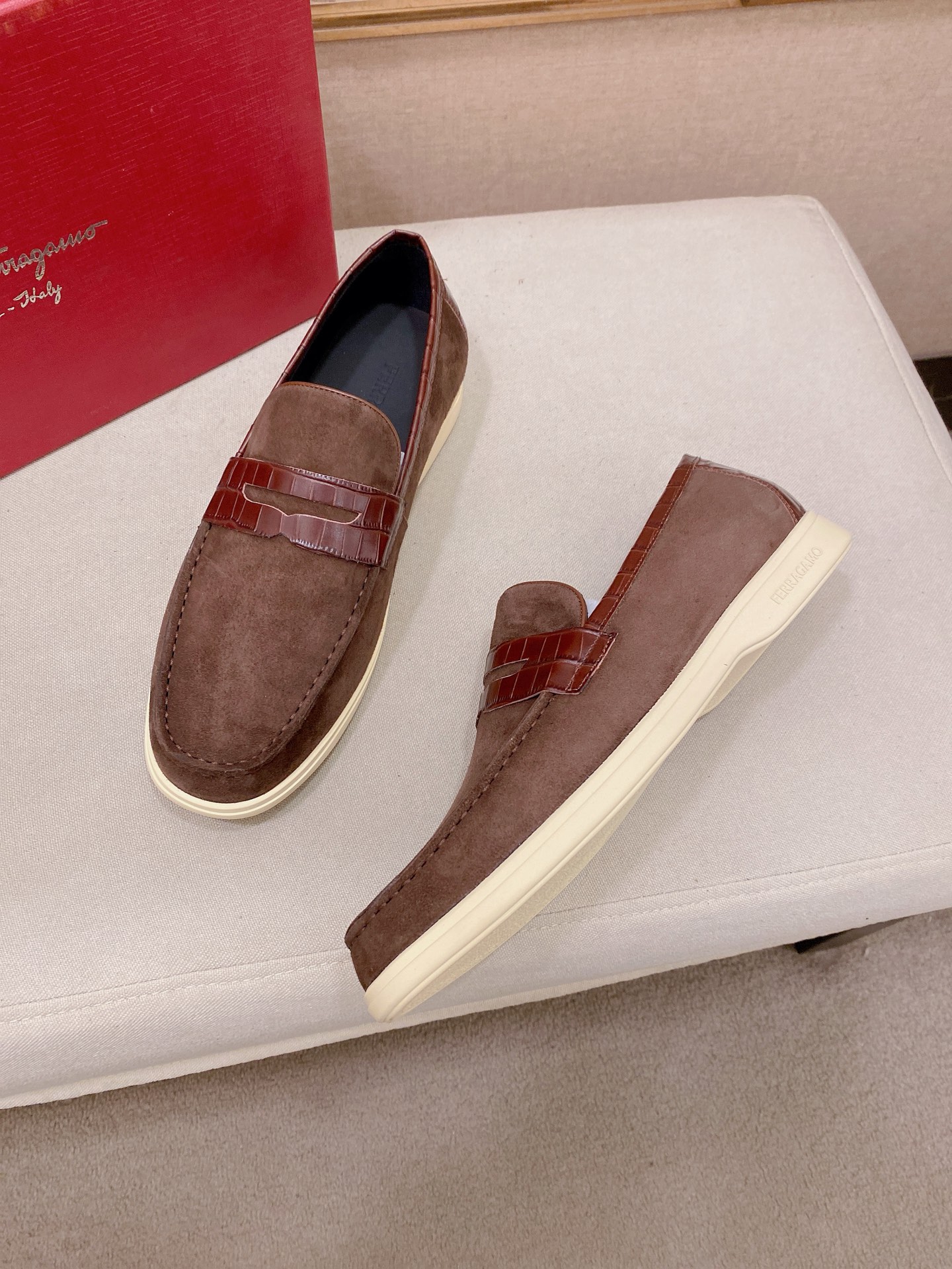 Ferragamo Style Leather Men's Shoes Men's Shoes Men's Shoes detail image 7 from source 783463