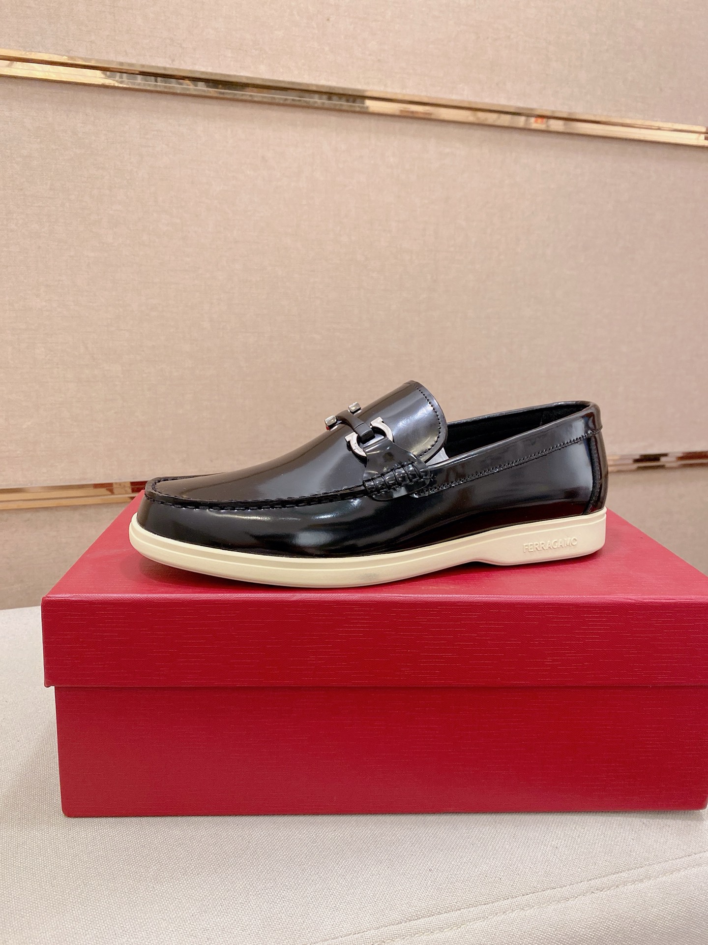 Ferragamo Style Leather Men's Shoes Lookbook Reference image 1
