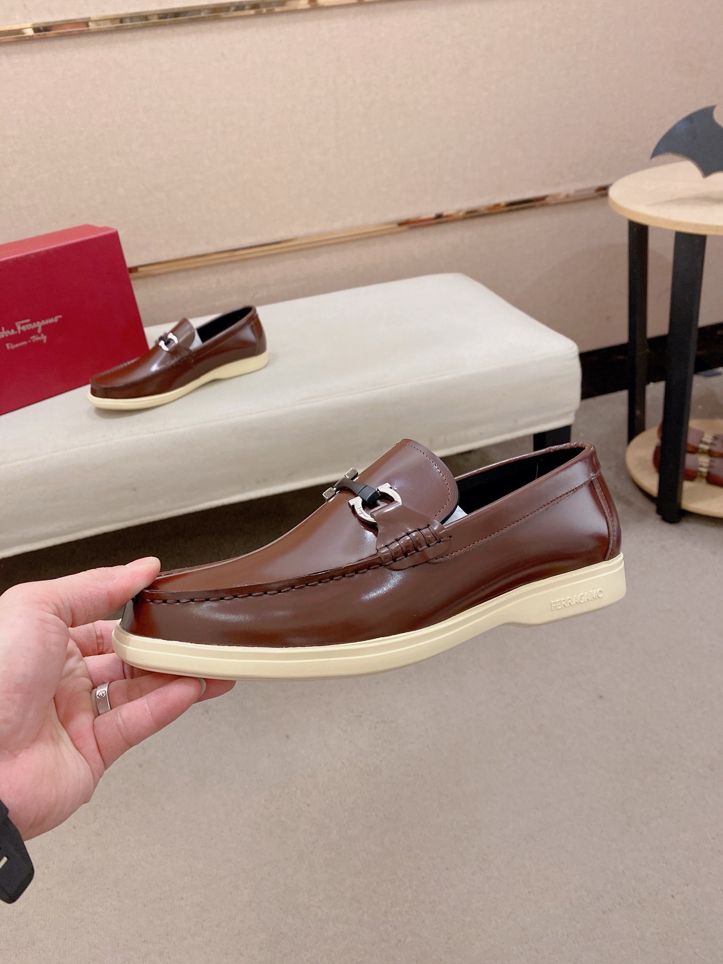 Ferragamo Style Leather Men's Shoes Men's Shoes Men's Shoes detail image 3 from source 783467