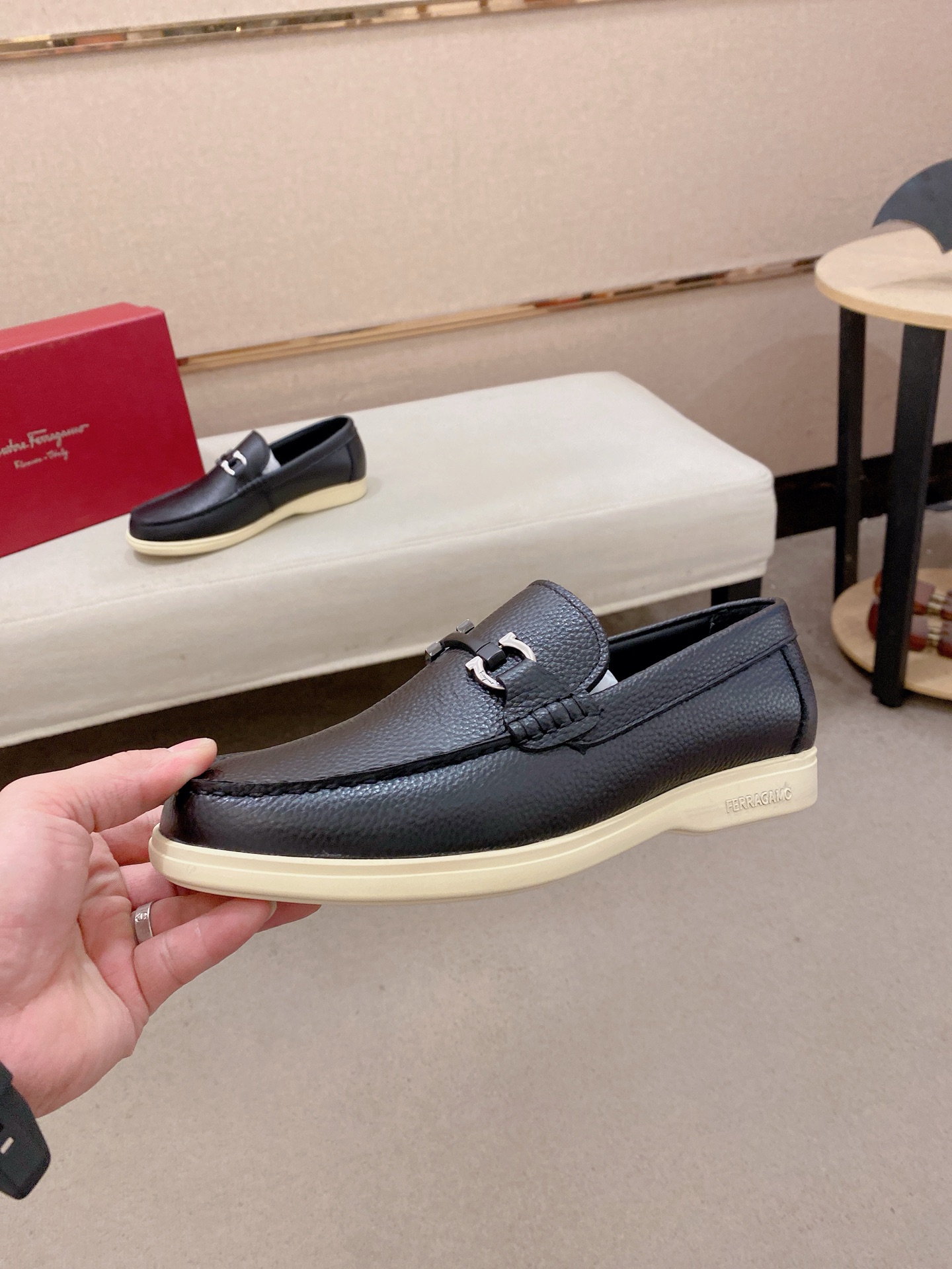 Ferragamo Style Leather Men's Shoes Men's Shoes Men's Shoes detail image 3 from source 783468