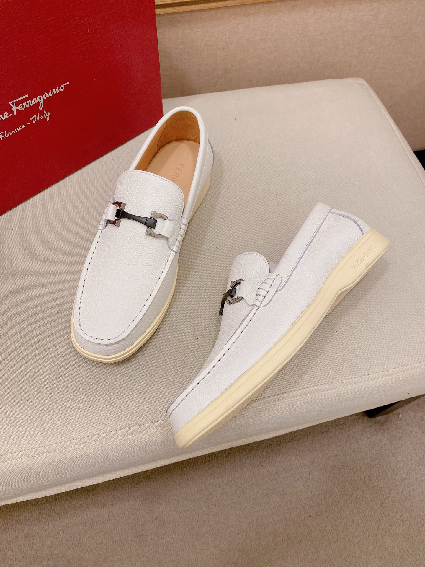 Ferragamo Style Leather Men's Shoes Men's Shoes Men's Shoes detail image 7 from source 783469