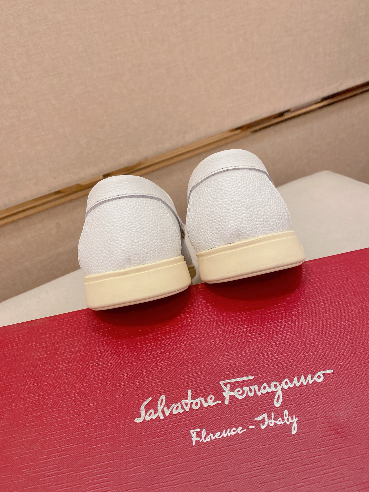 Ferragamo Style Leather Men's Shoes Men's Shoes Men's Shoes detail image 9 from source 783469