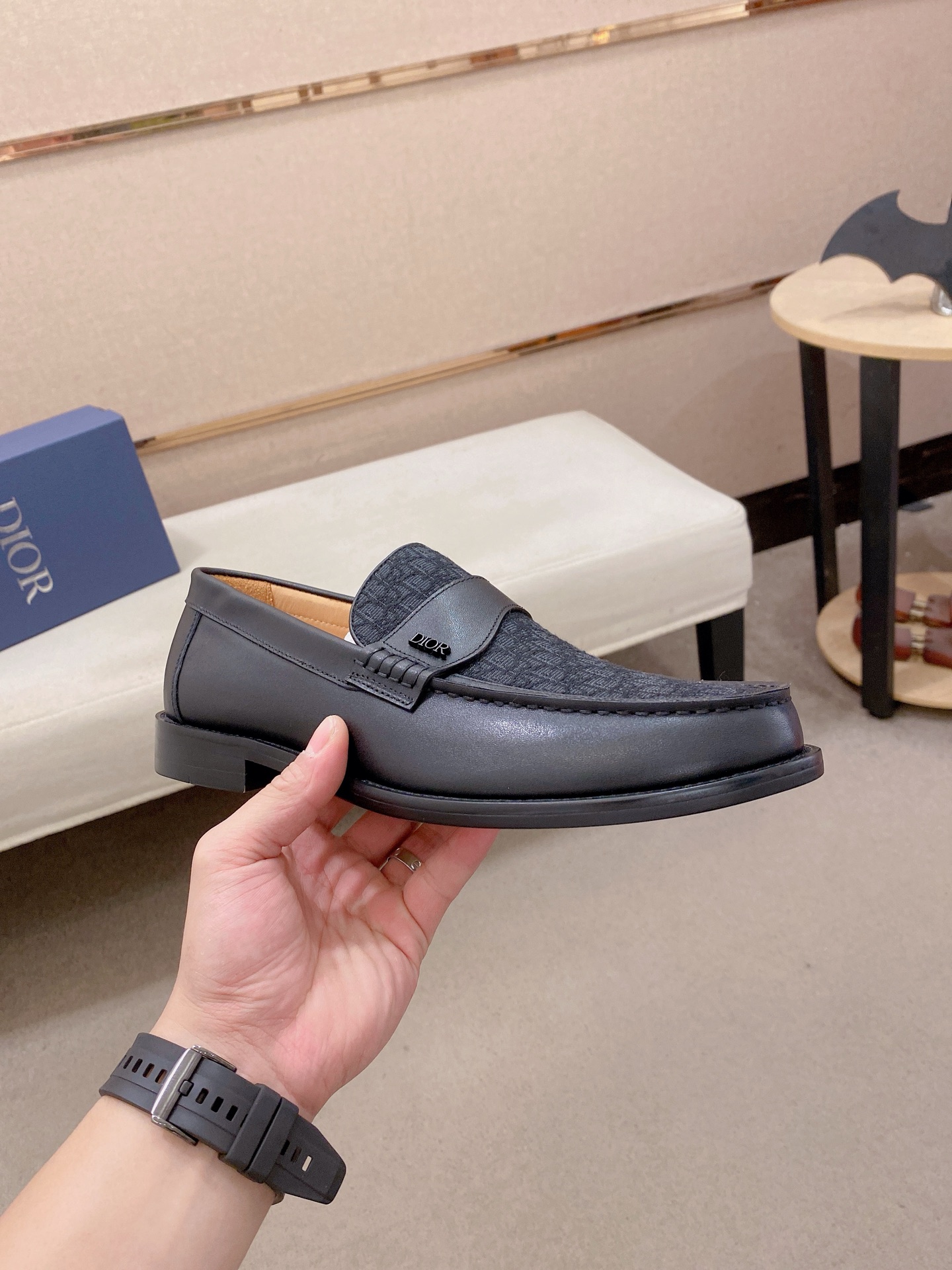 Dior Style Leather Men's Shoes style reference detail image 4 from source 782379