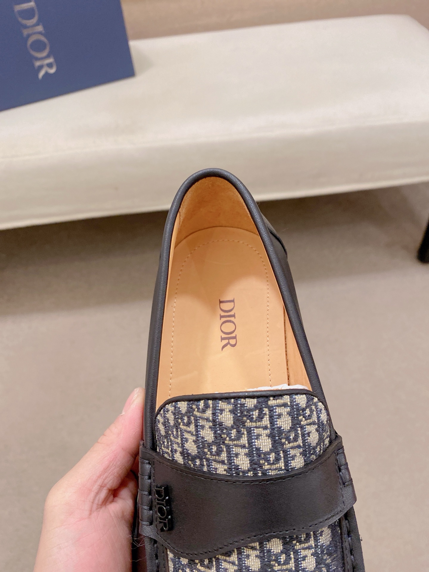 Dior Style Leather Men's Shoes style reference detail image 6 from source 782380