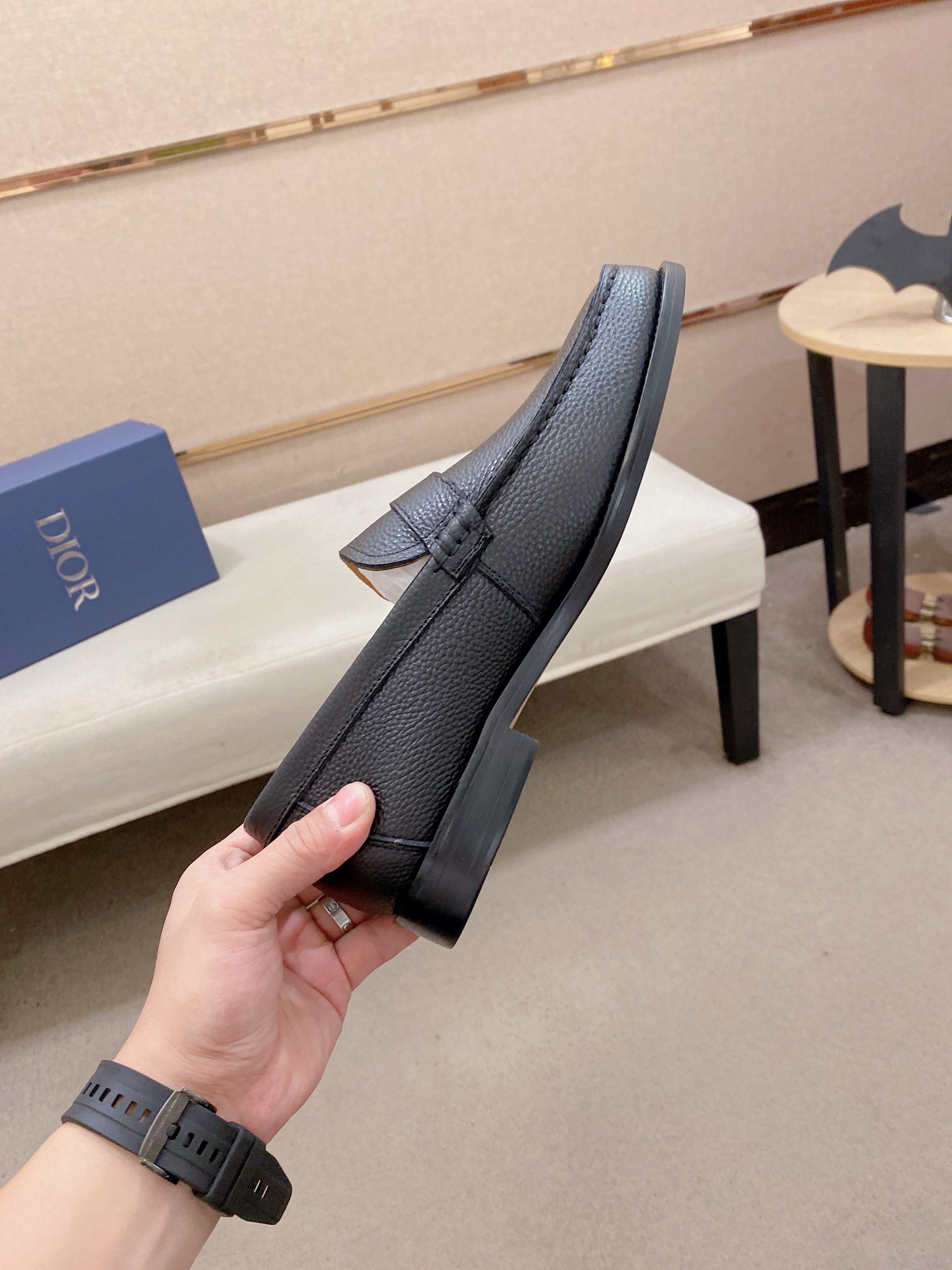Dior Style Leather Men's Shoes style reference detail image 5 from source 782381