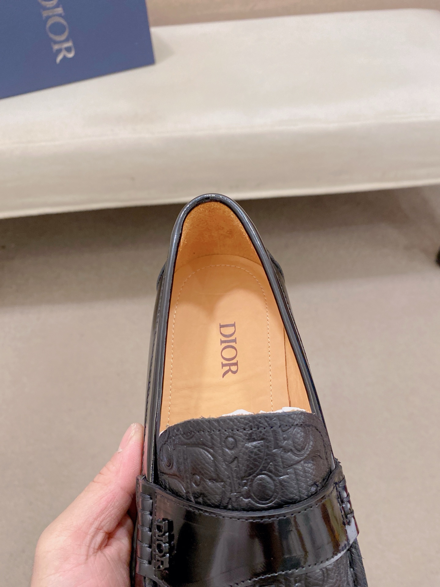Dior Style Leather Men's Shoes style reference detail image 6 from source 782382
