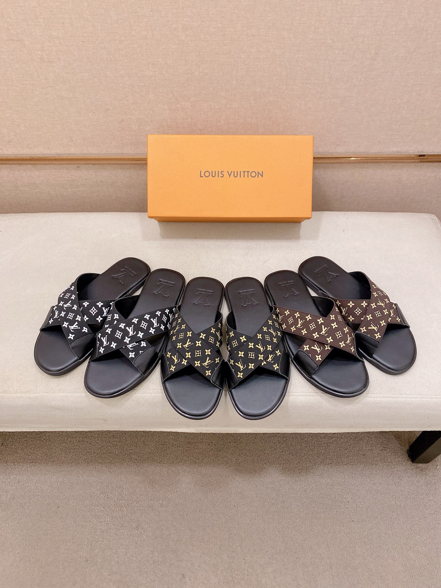 LV Style Leather Men's Shoes style reference detail image 9 from source 780873
