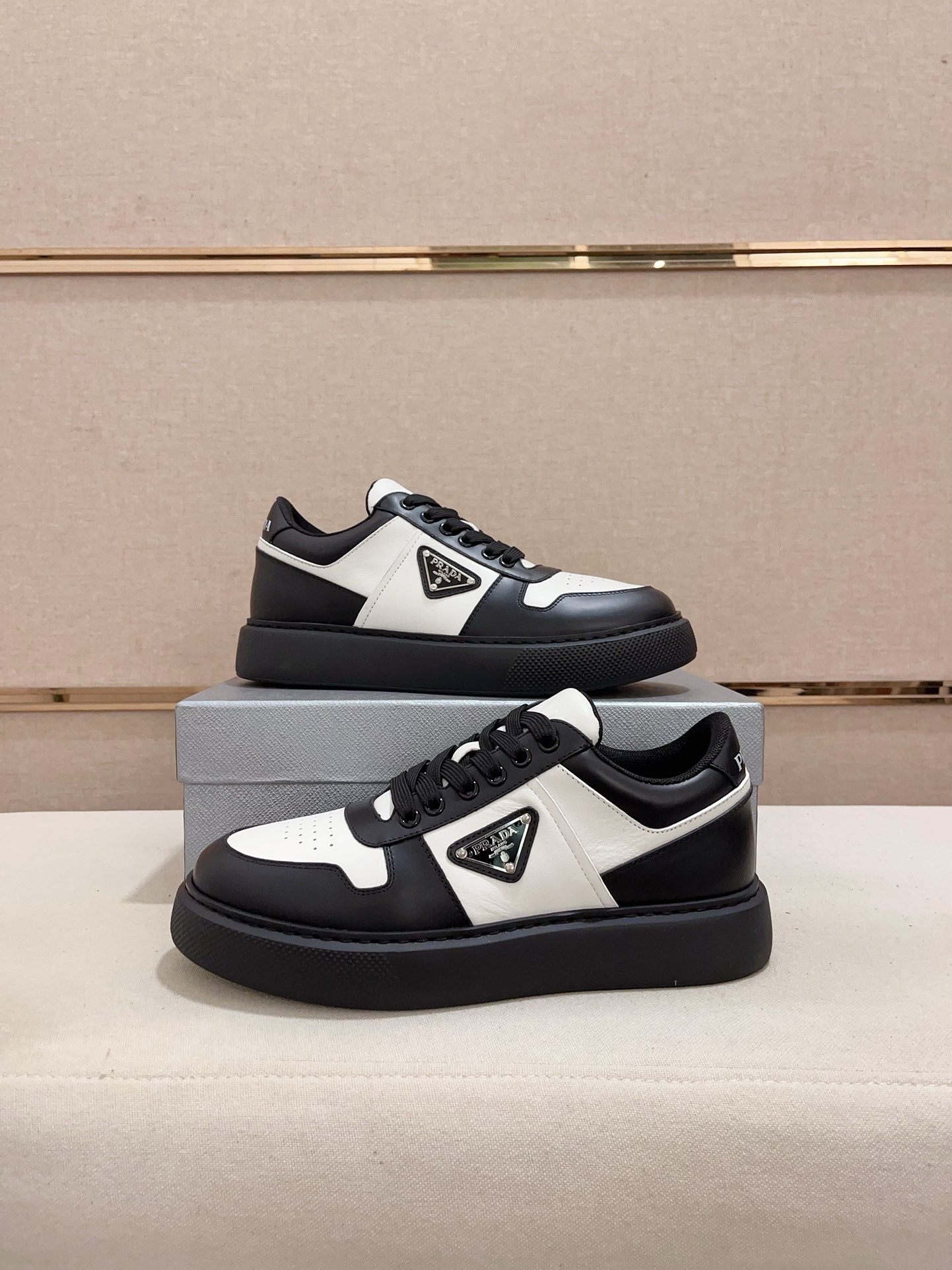 Prada Style Leather Men's Shoes style reference detail image 6 from source 782059