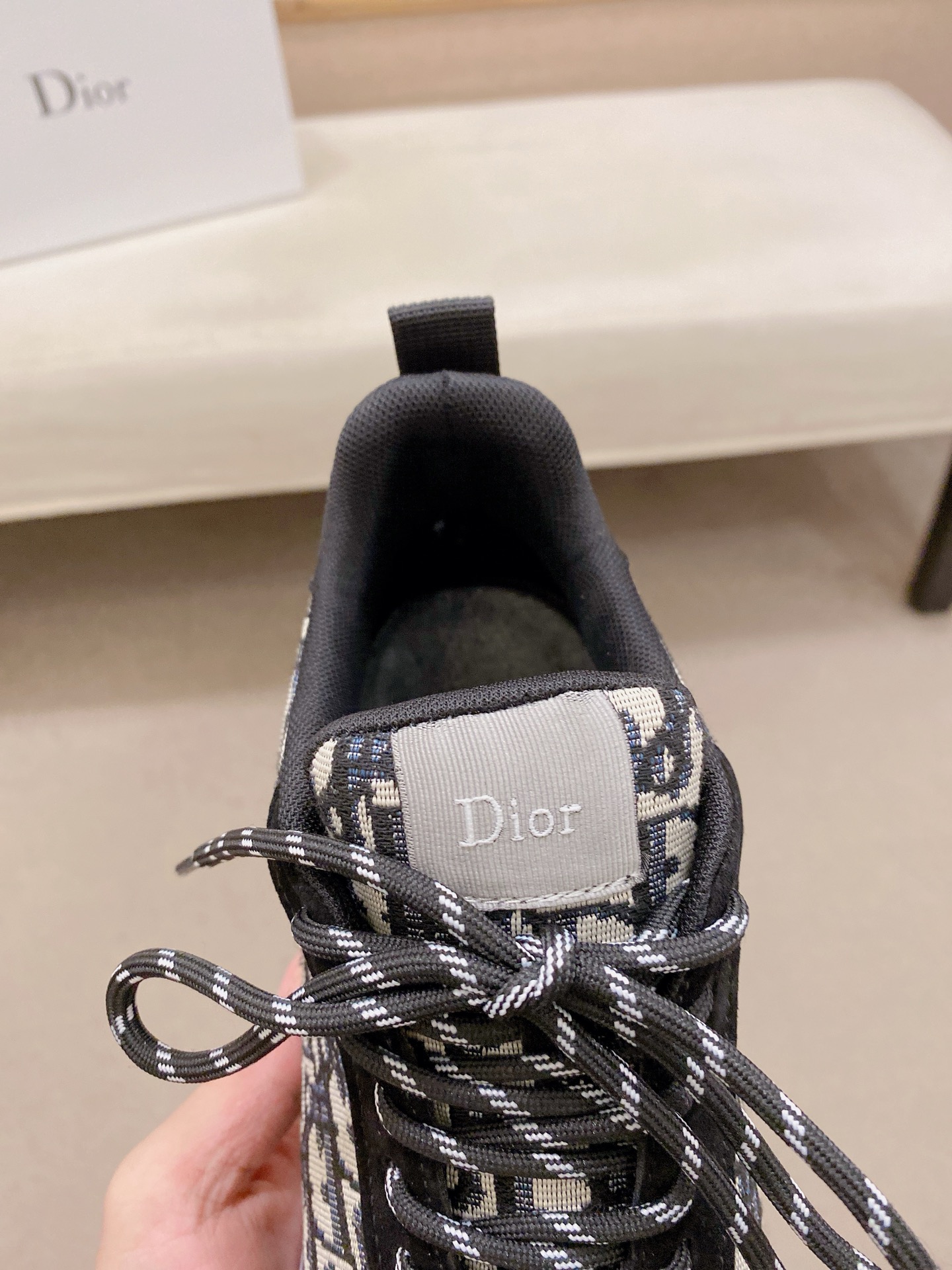 Dior Style Leather Men's Shoes style reference detail image 6 from source 782392