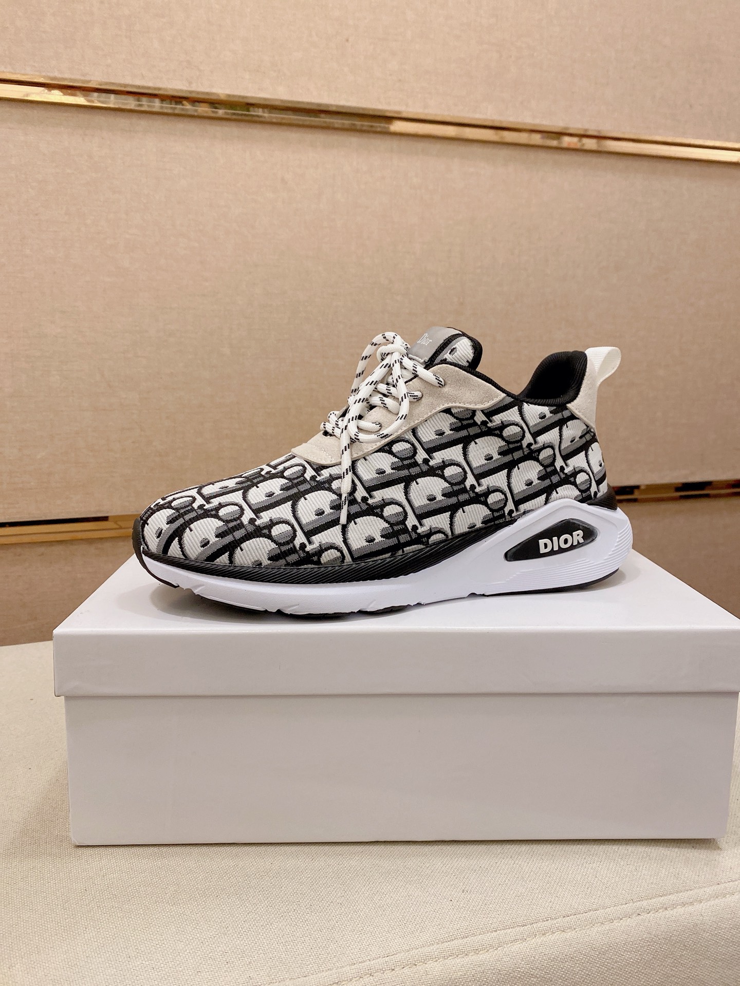 Dior Style Leather Men's Shoes Lookbook Reference image 1