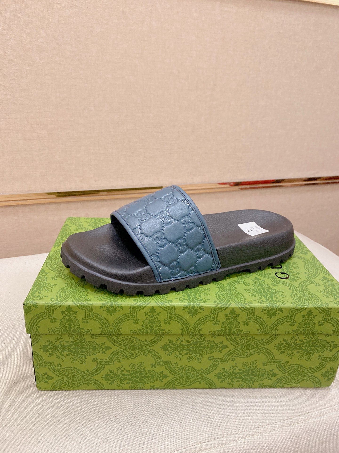 Gucci Style Men's Shoes Lookbook Reference image 1