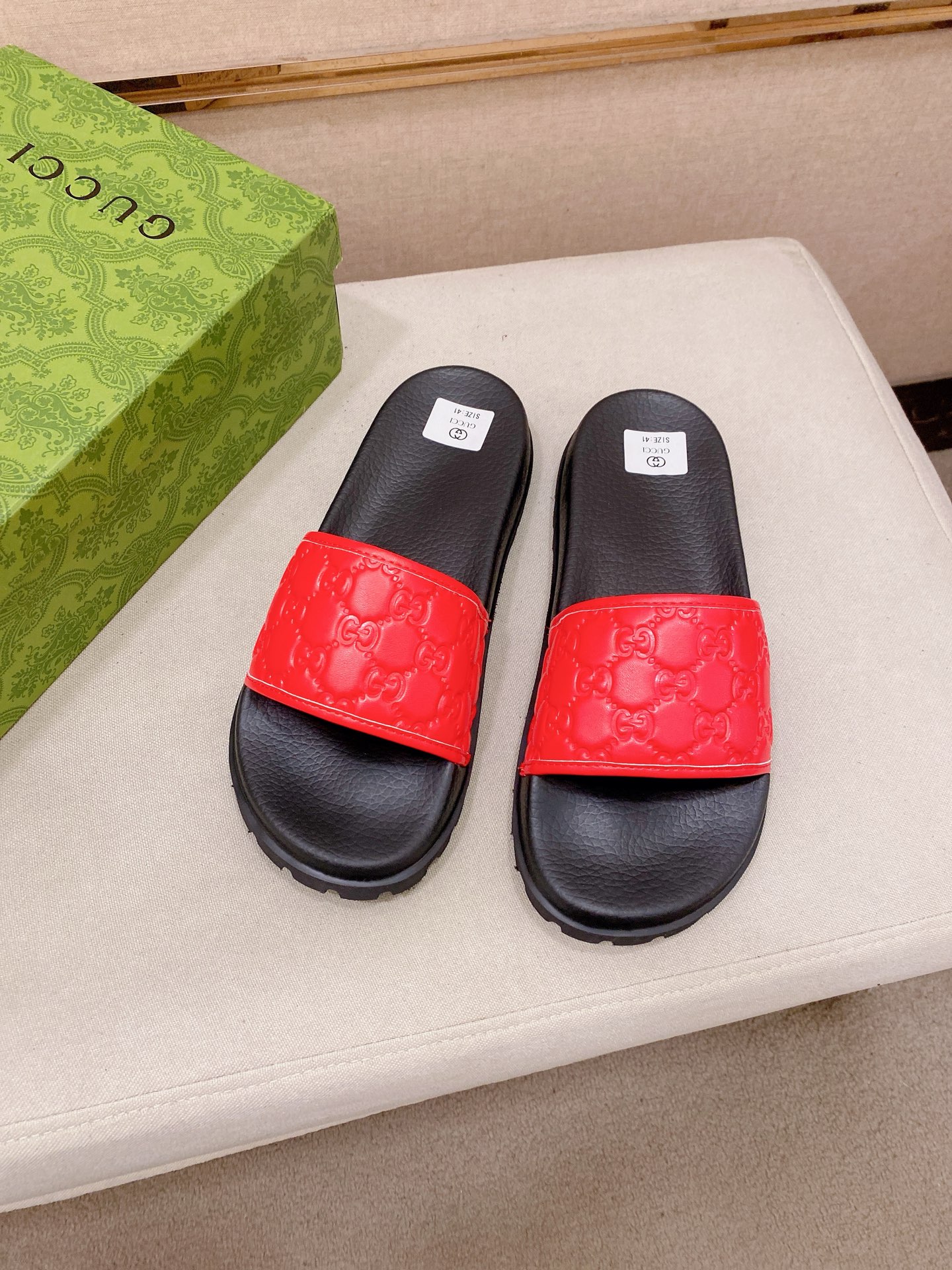 Gucci Style Men's Shoes style reference detail image 6 from source 781368
